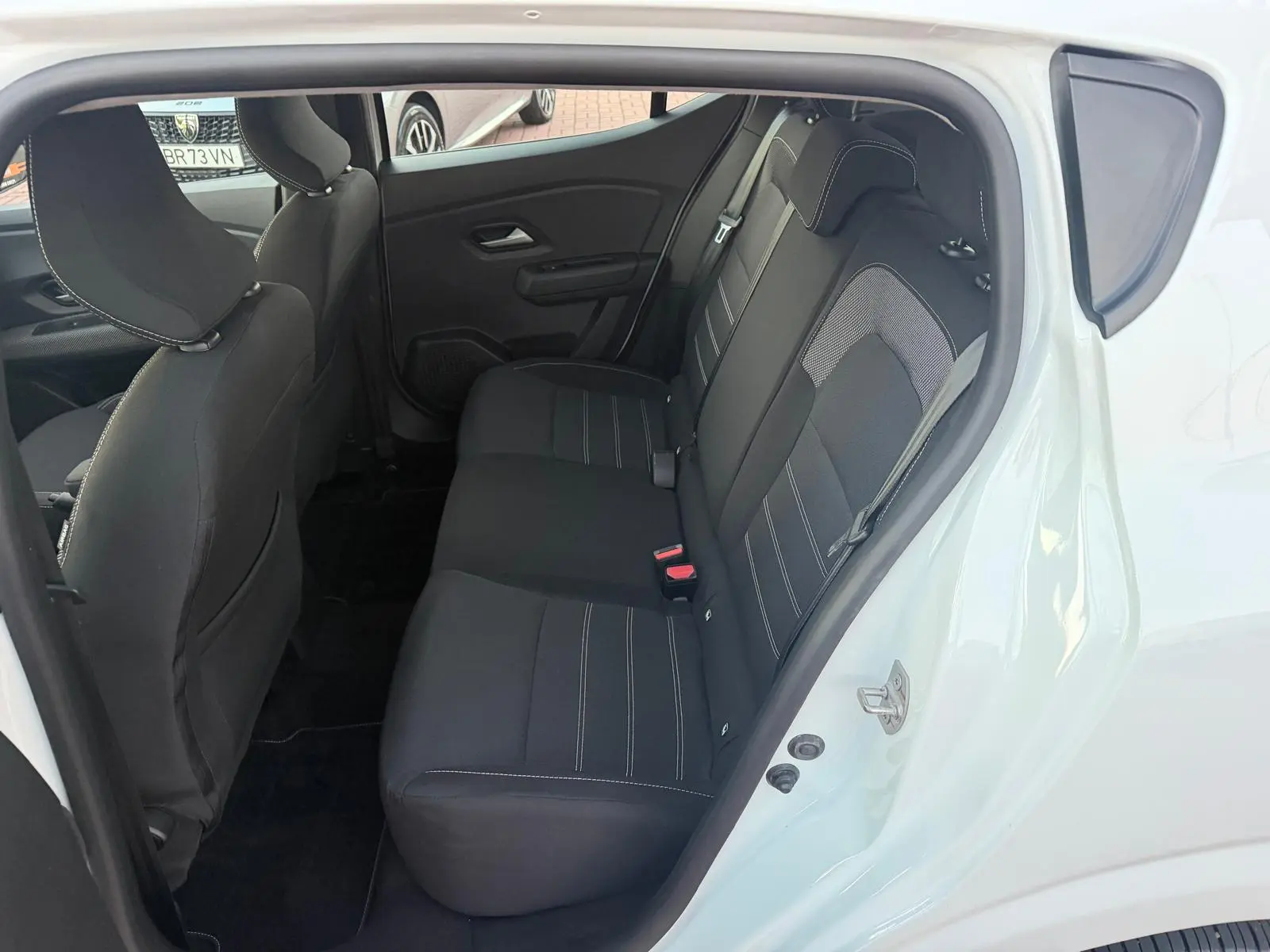 Dacia Sandero 1.0 TCe Comfort 12