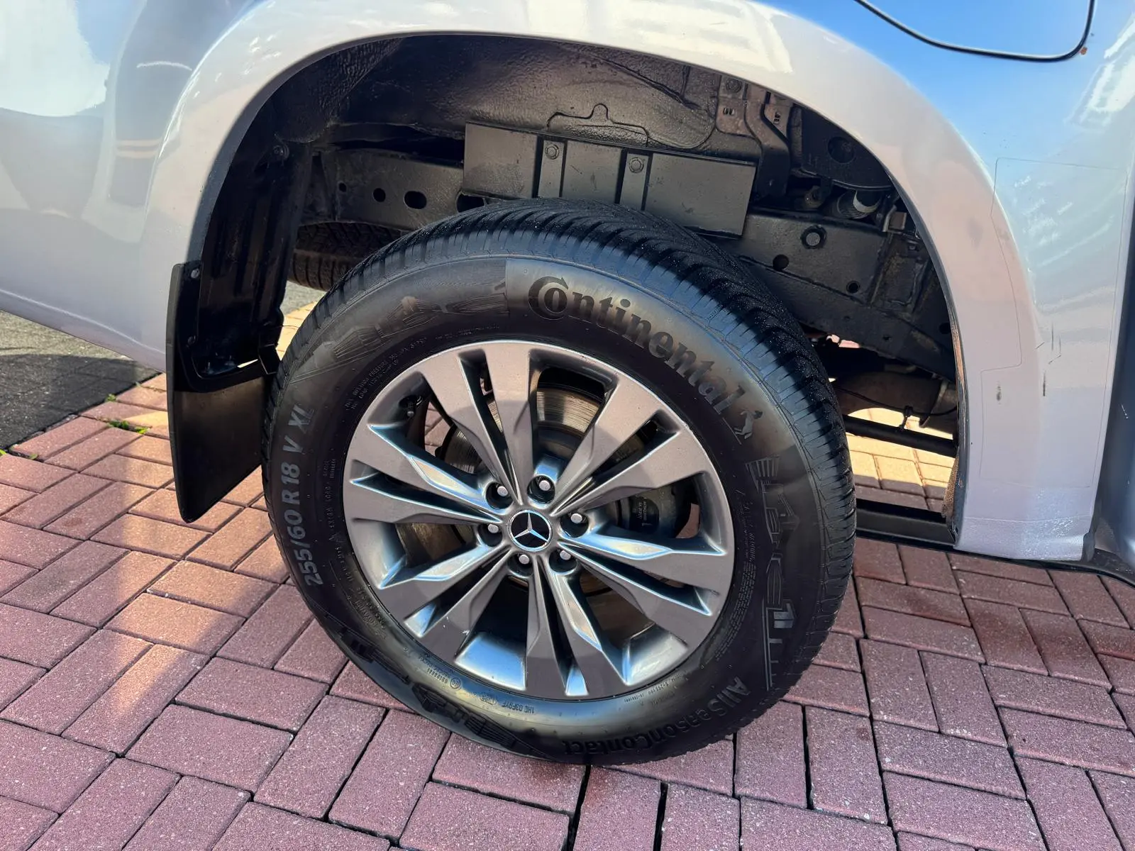 Mercedes-Benz X 350 d Power 4-Matic 17