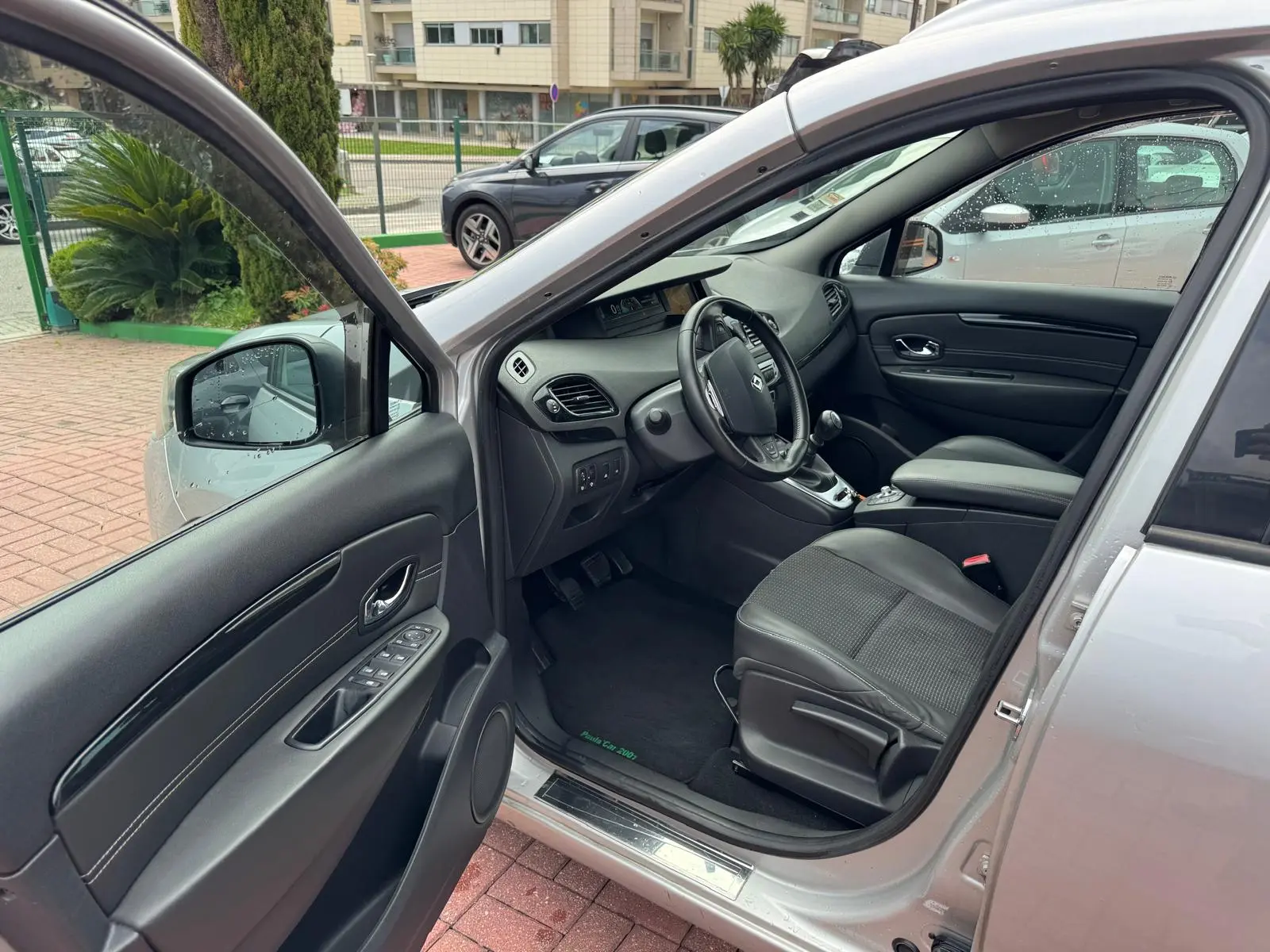 Renault Grand Scénic ENERGY dCi 110 LIMITED 6