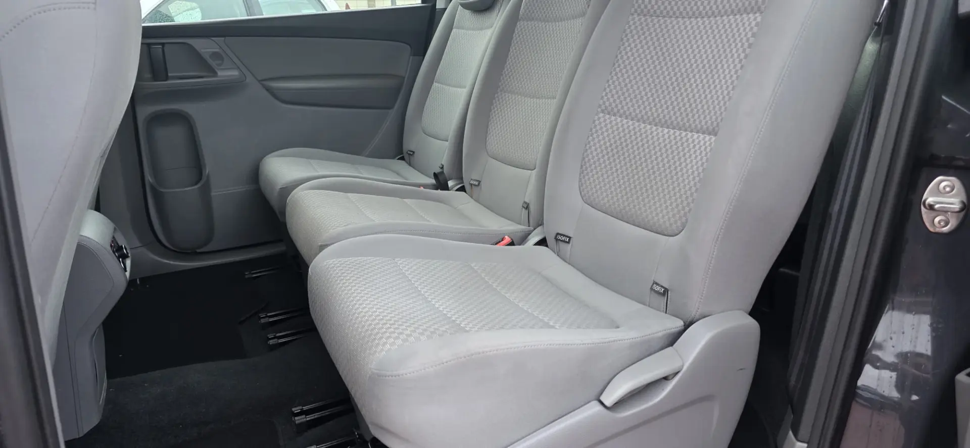 SEAT Alhambra 2.0 TDI Reference 18