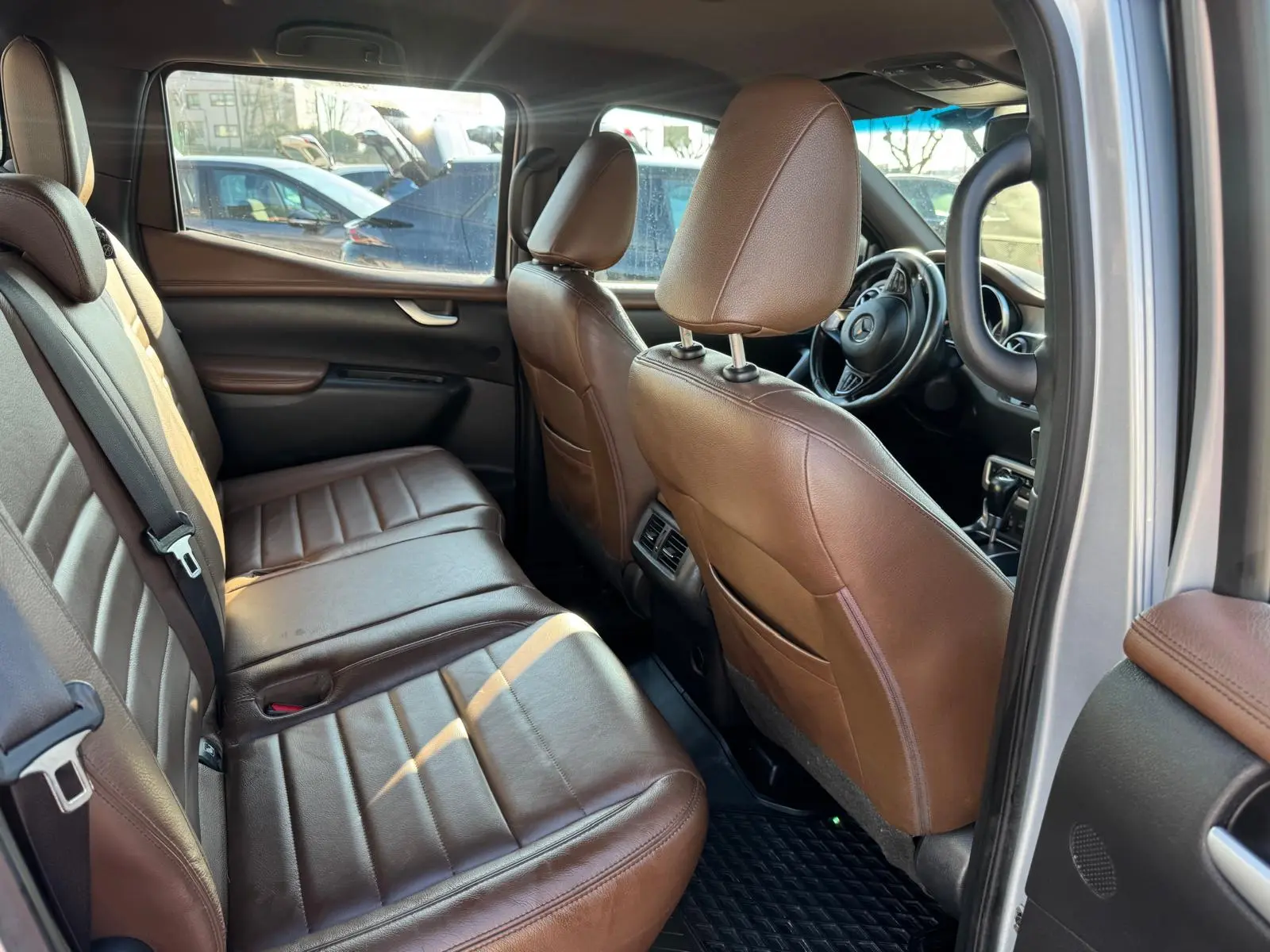 Mercedes-Benz X 350 d Power 4-Matic 18