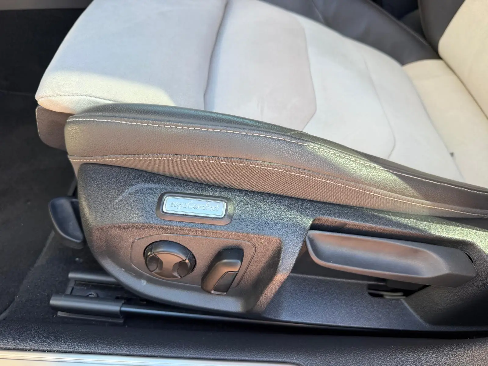 Volkswagen Arteon 2.0 TDI Elegance DSG 36