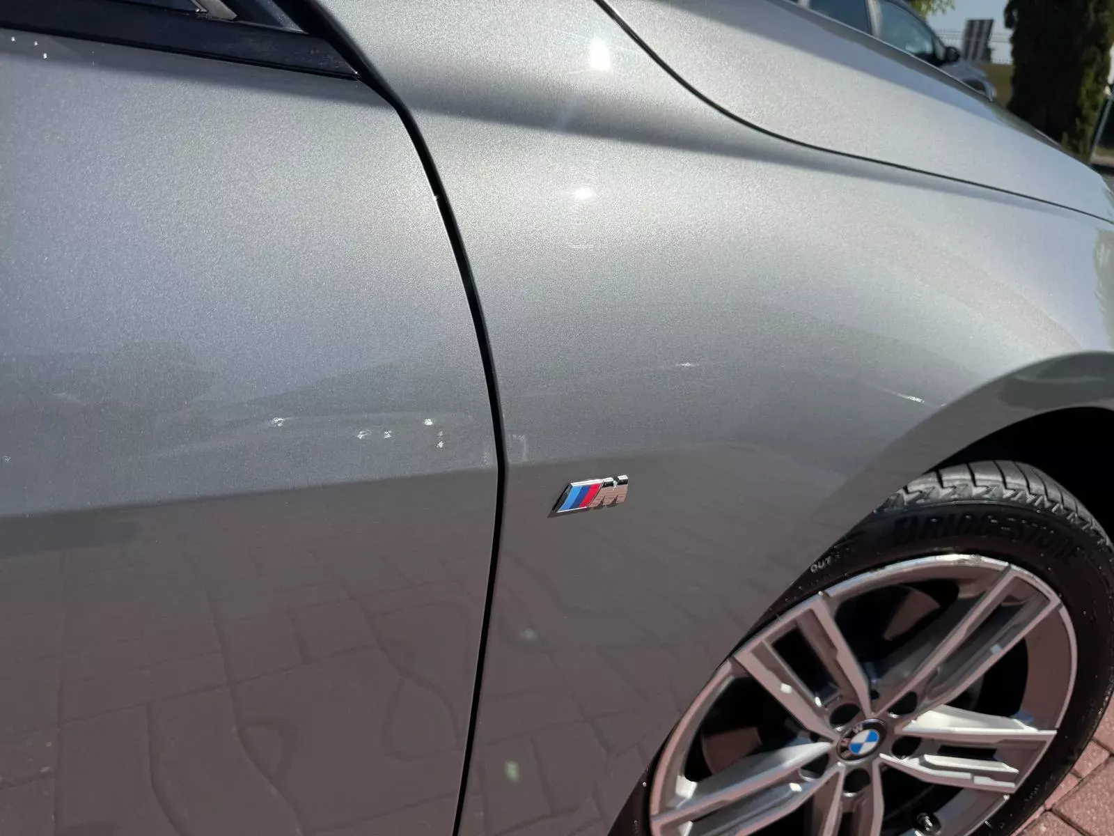 BMW 116 d Pack Desportivo M Auto 4