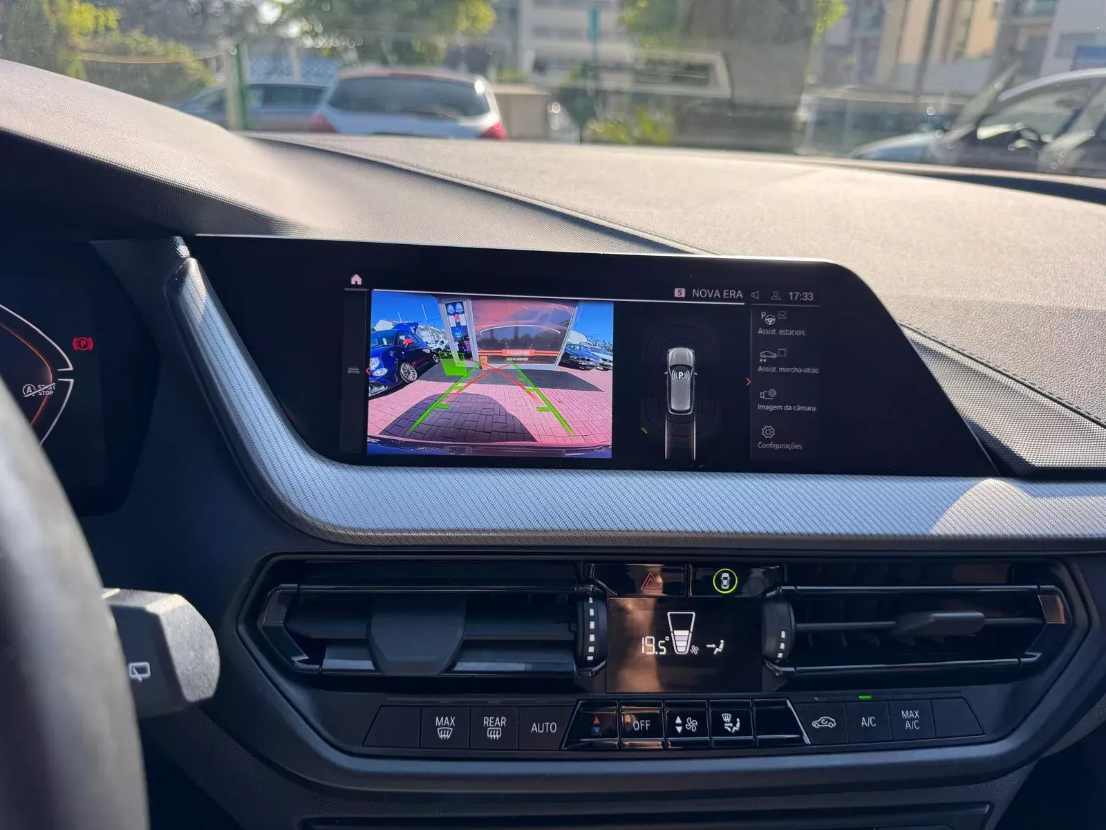 BMW 116 d Pack Desportivo M Auto 34