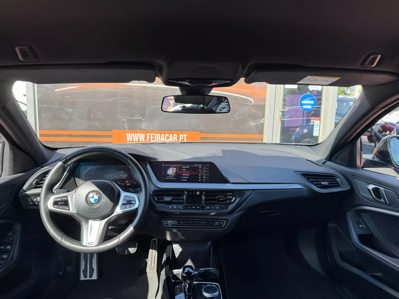 BMW 116 d Pack Desportivo M Auto 36