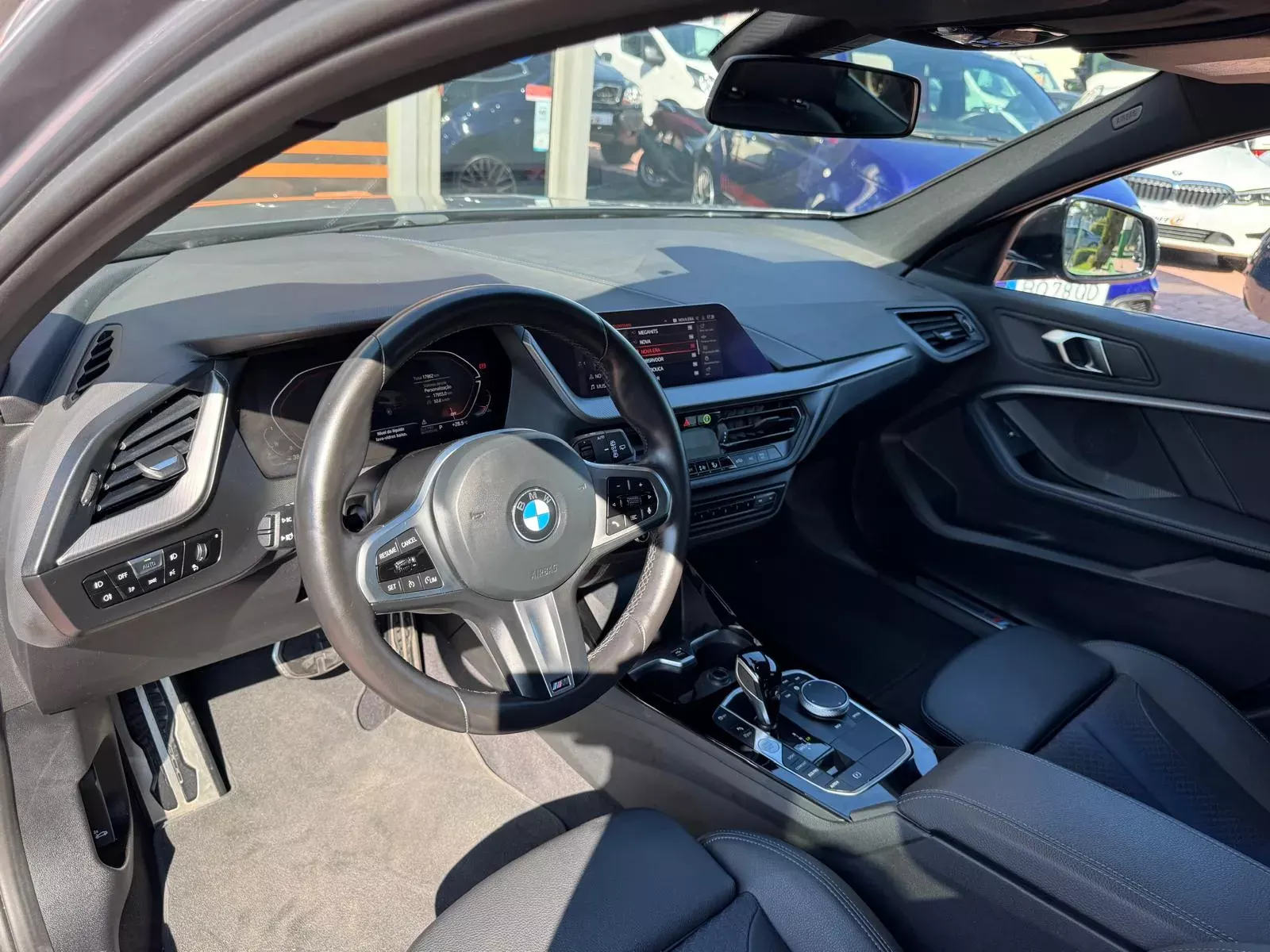 BMW 116 d Pack Desportivo M Auto 39