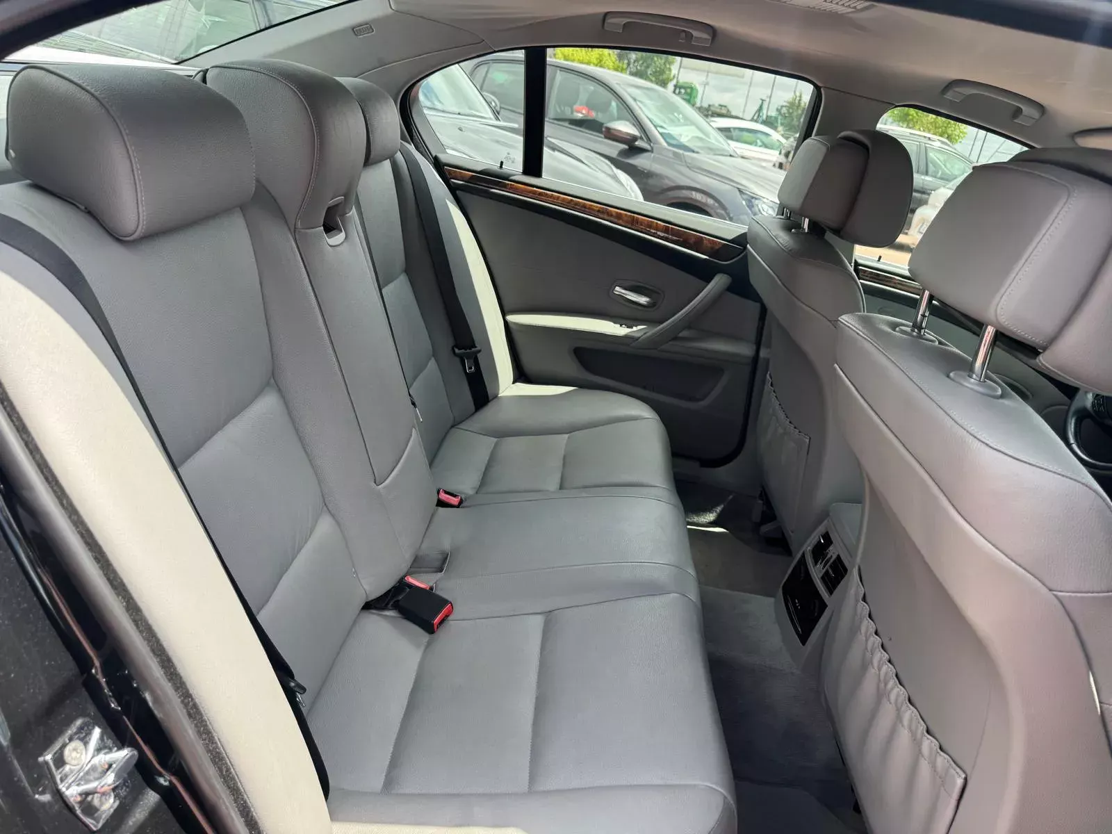 BMW 520 d Executive 15