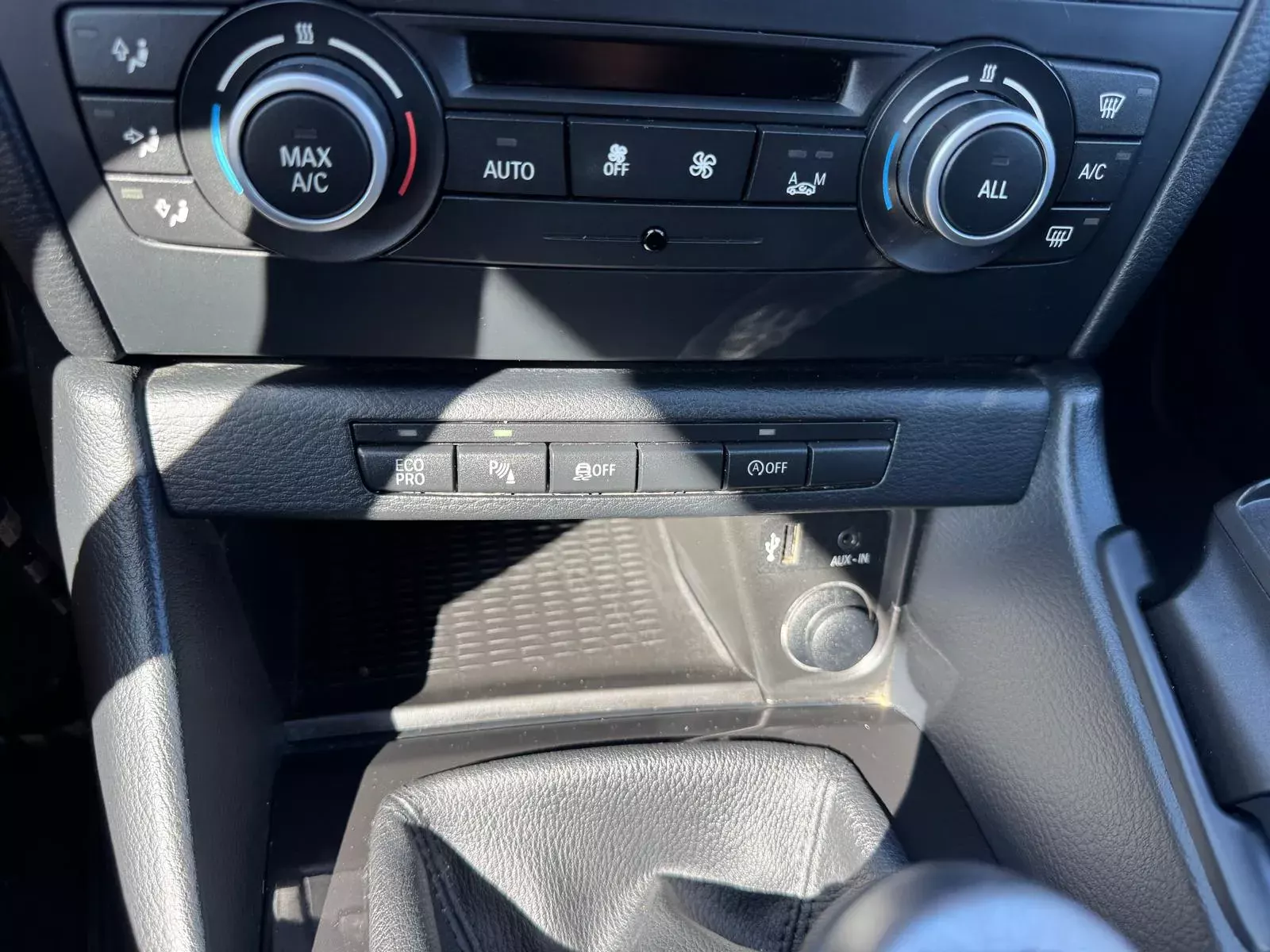 BMW X1 16 d sDrive xLine 27