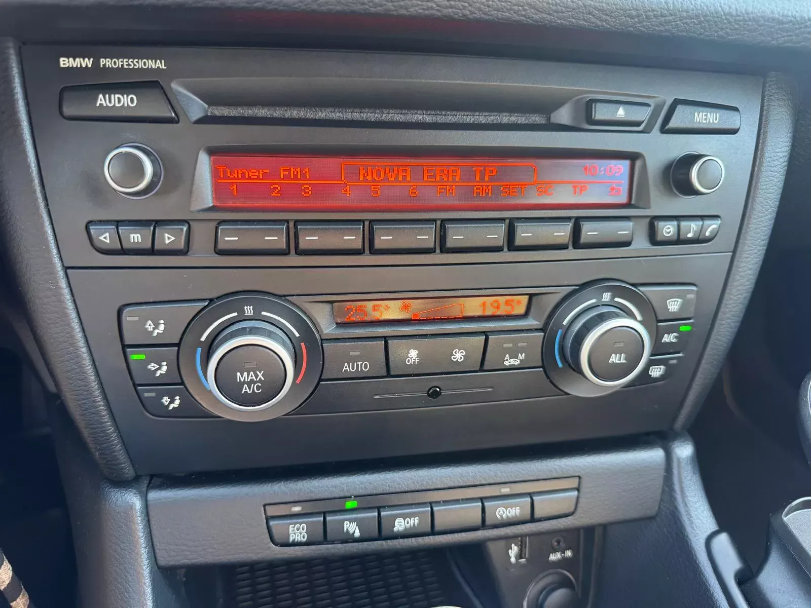 BMW X1 16 d sDrive xLine 31