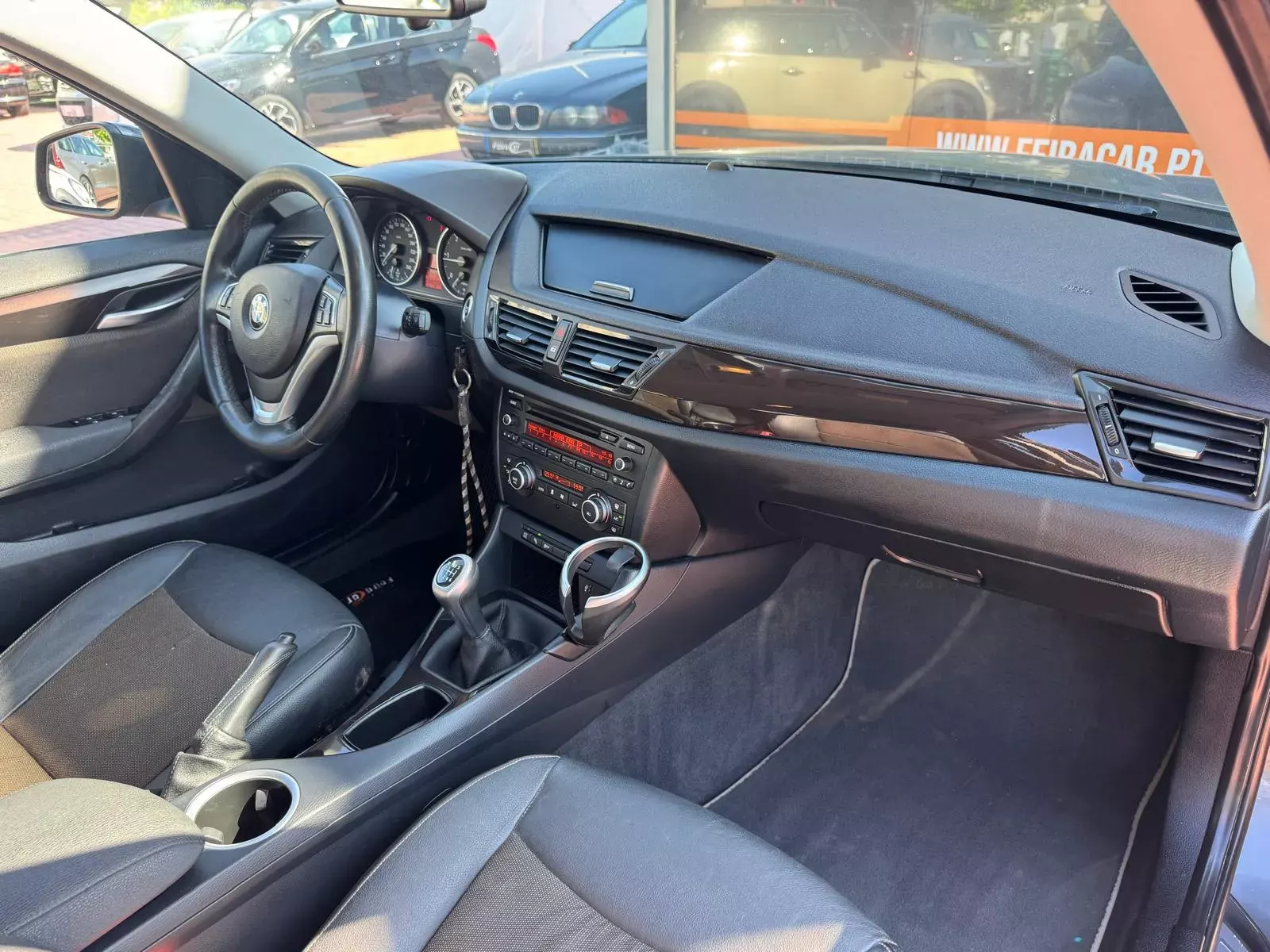 BMW X1 16 d sDrive xLine 39