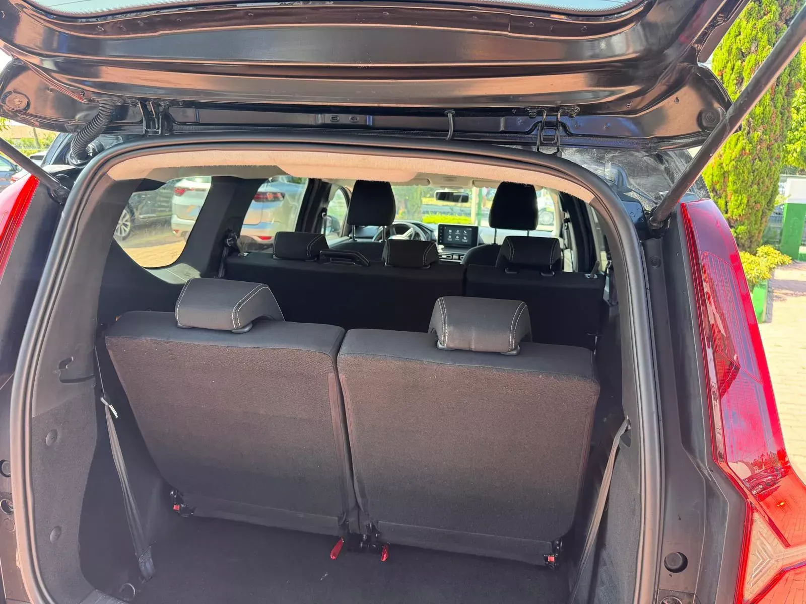 Dacia Jogger 1.0 ECO-G Comfort 7L Bi-Fuel 16