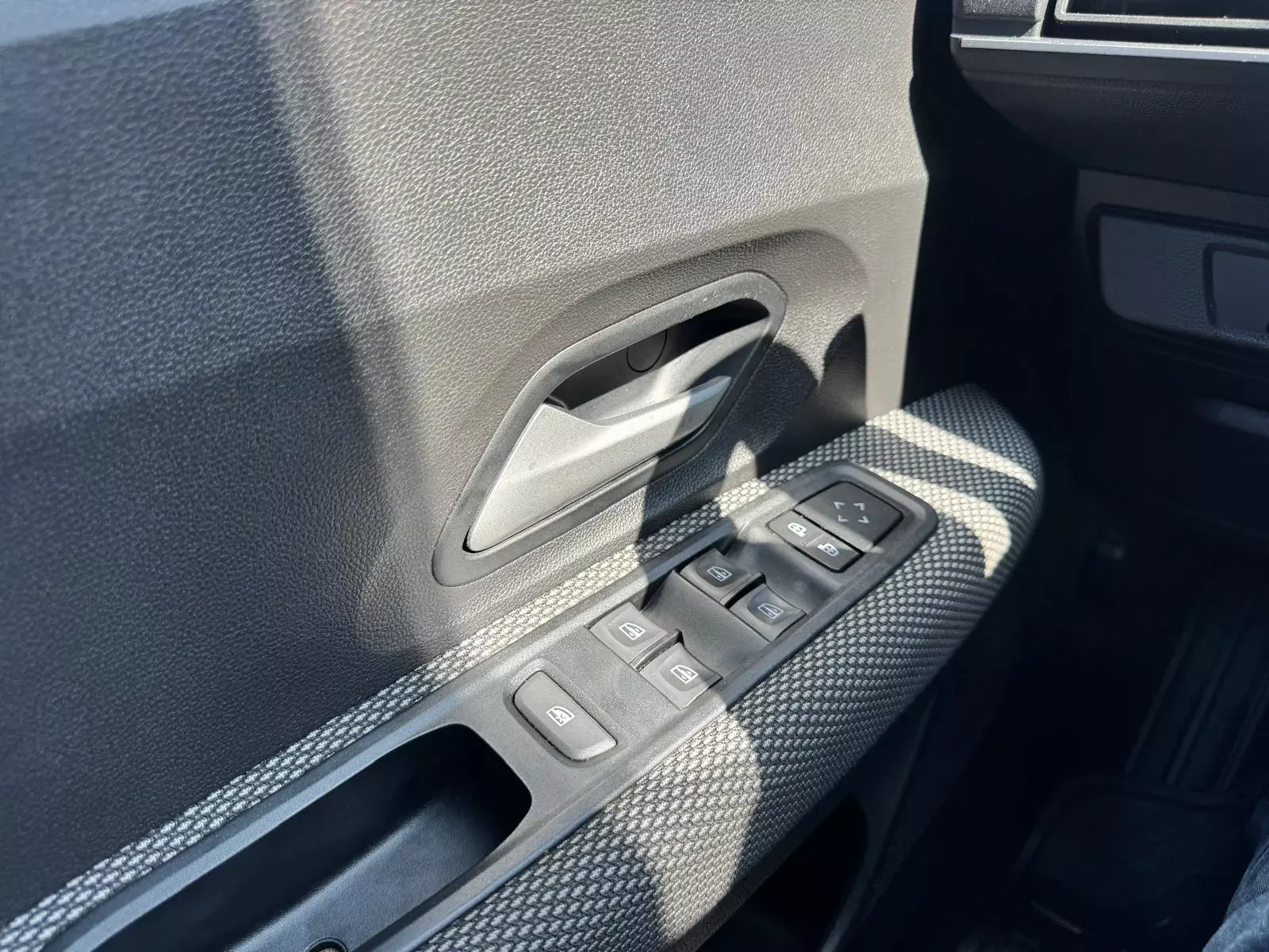 Dacia Jogger 1.0 ECO-G Comfort 7L Bi-Fuel 27