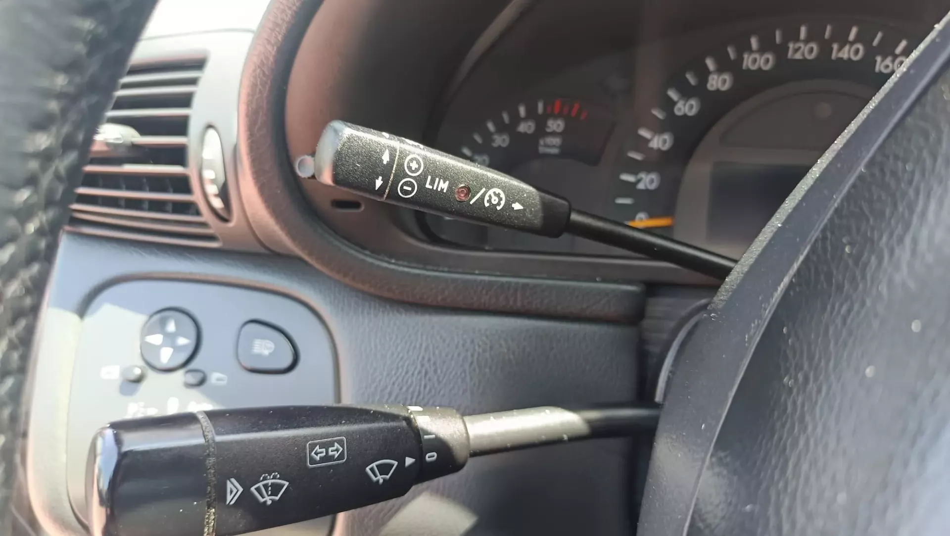 Mercedes-Benz C 220 17