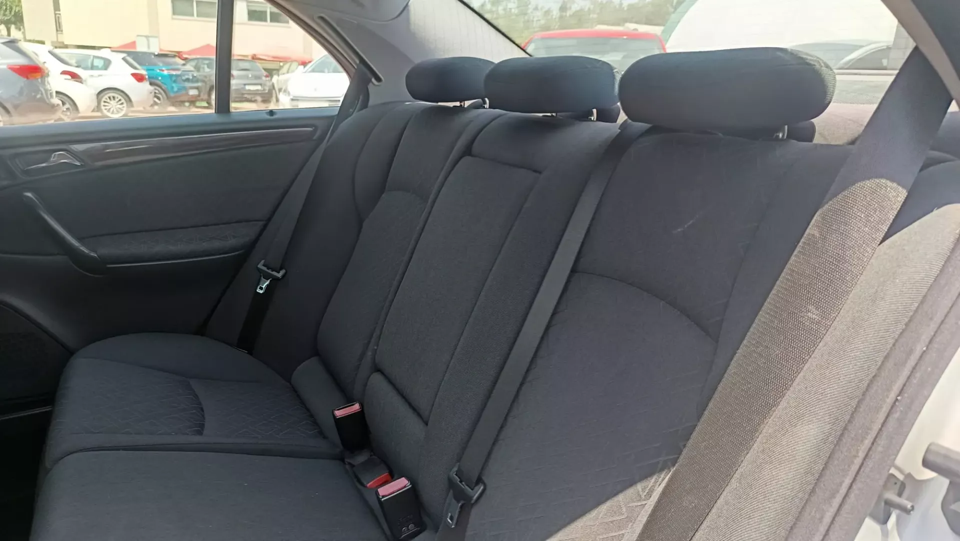 Mercedes-Benz C 220 23