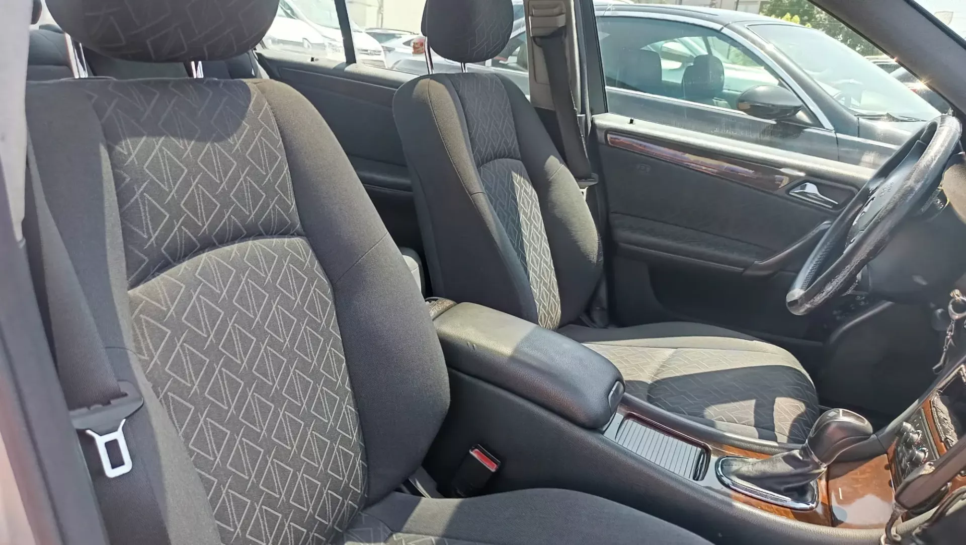 Mercedes-Benz C 220 27