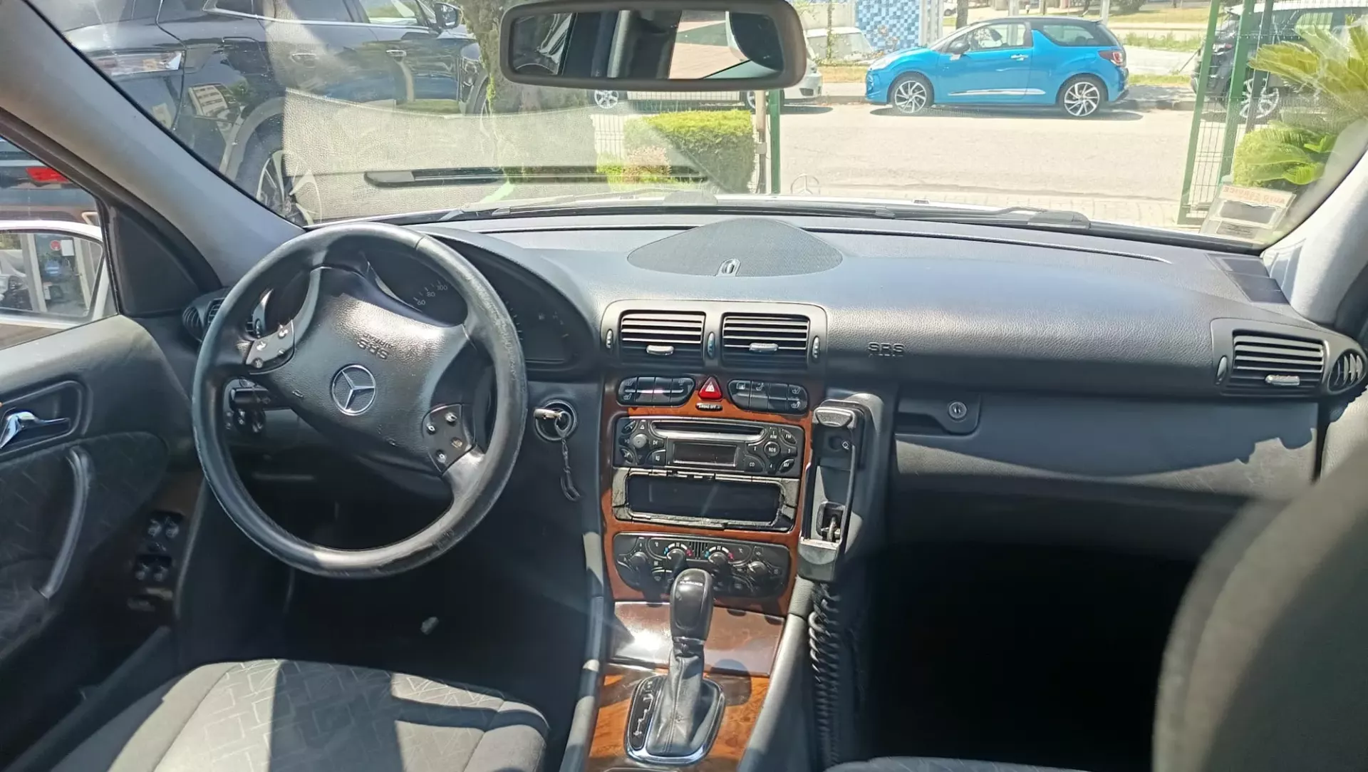 Mercedes-Benz C 220 28