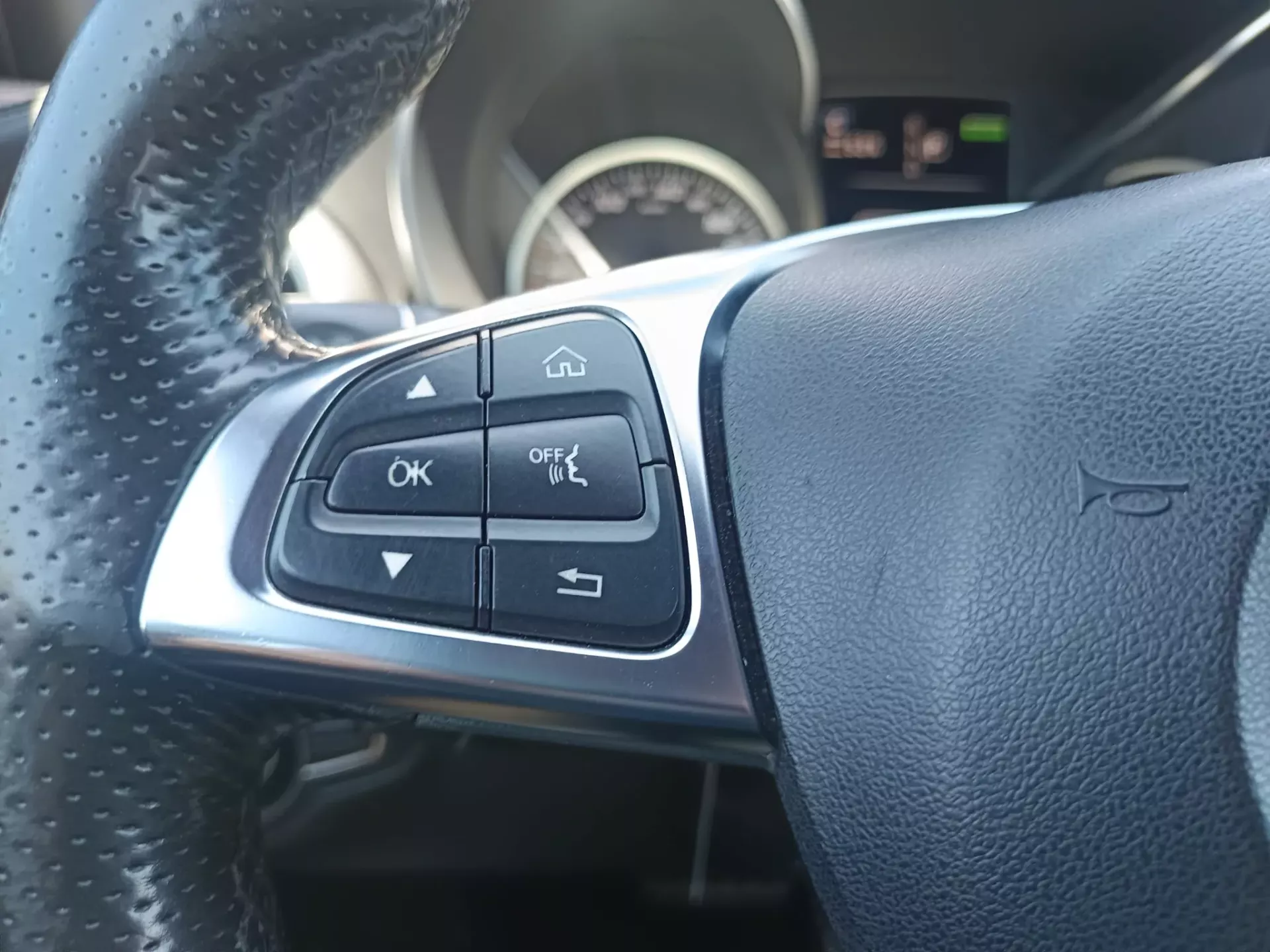 Mercedes-Benz C 300 21