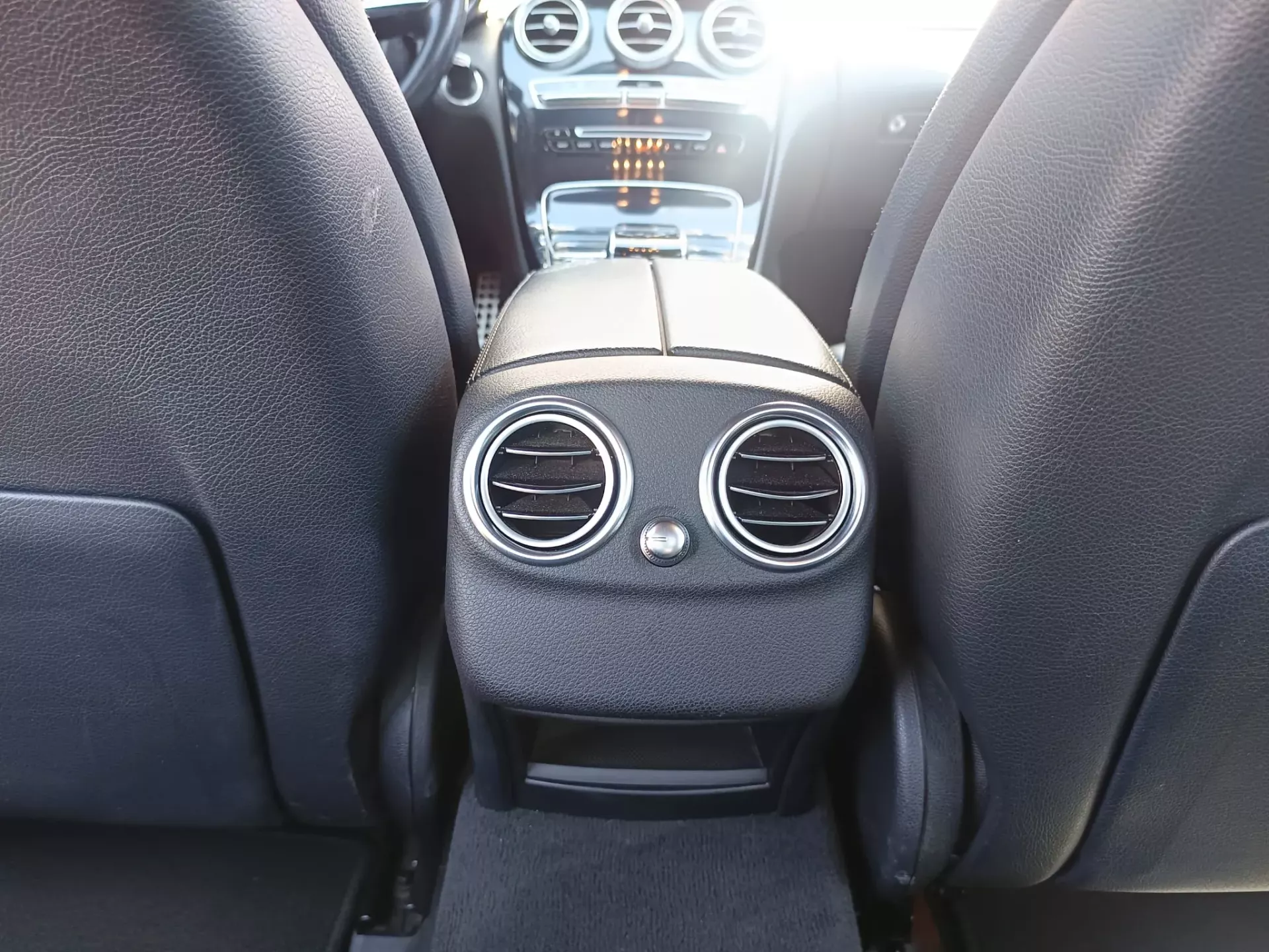 Mercedes-Benz C 300 51