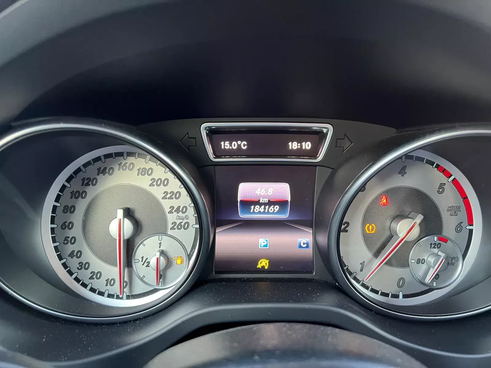 Mercedes-Benz GLA 180 CDi AMG Line 17