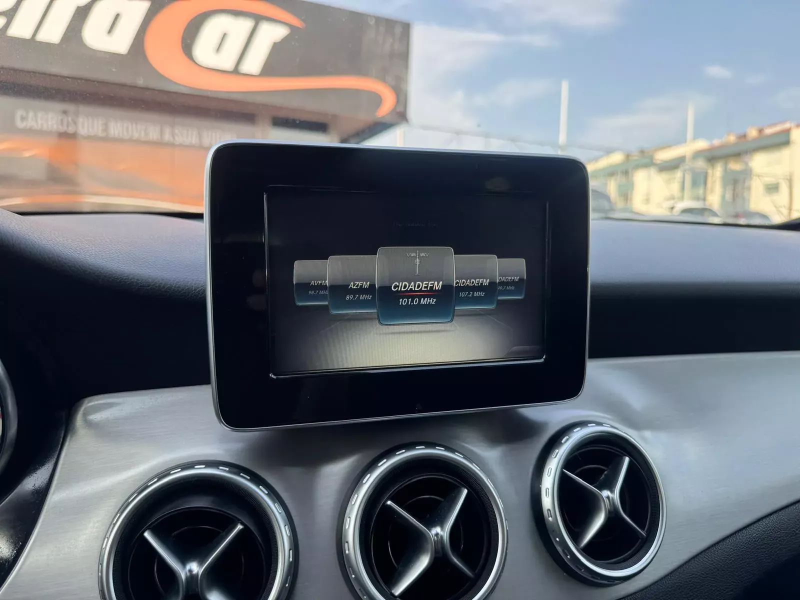 Mercedes-Benz GLA 180 CDi AMG Line 42