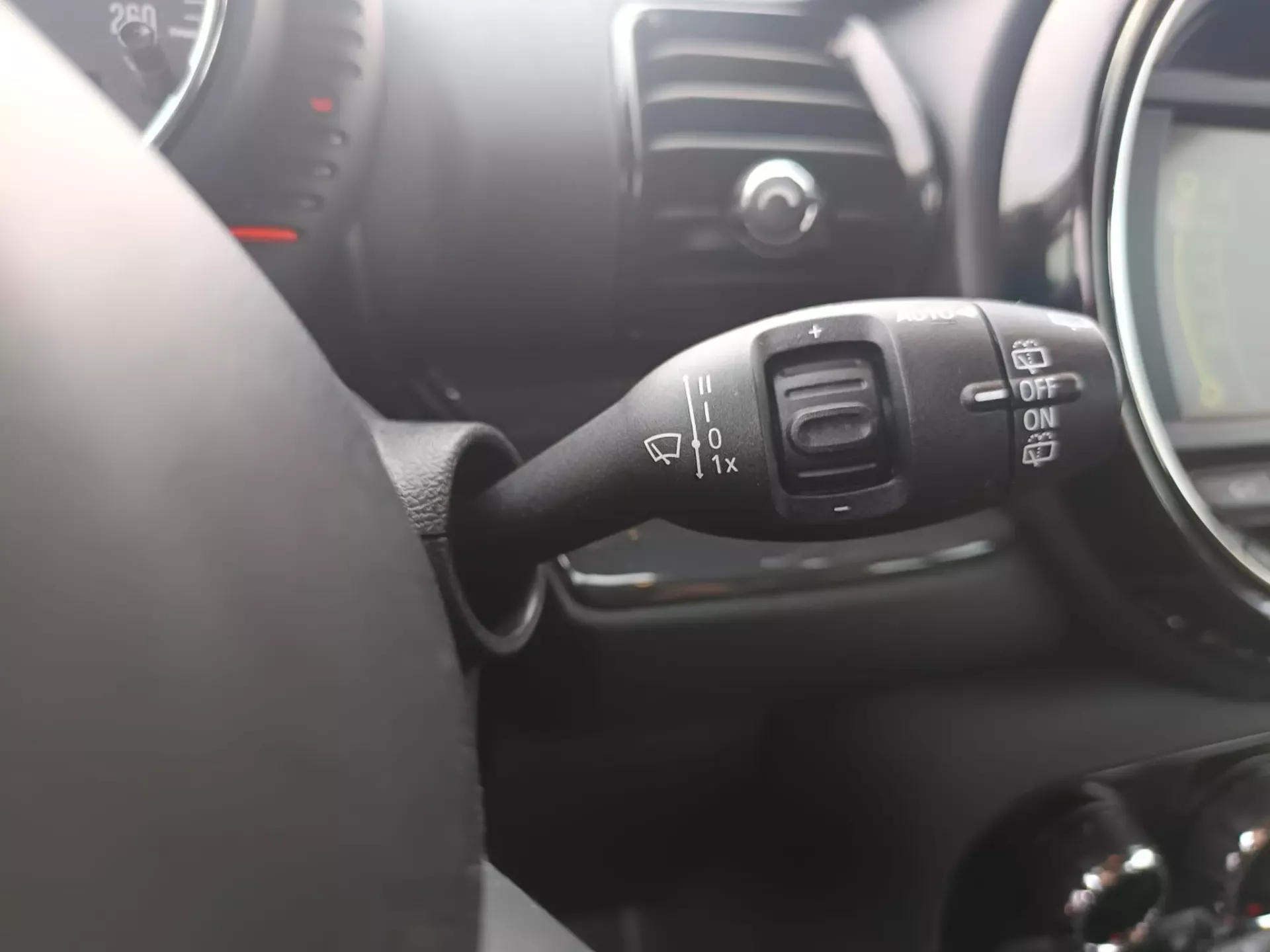 MINI Clubman One D 23