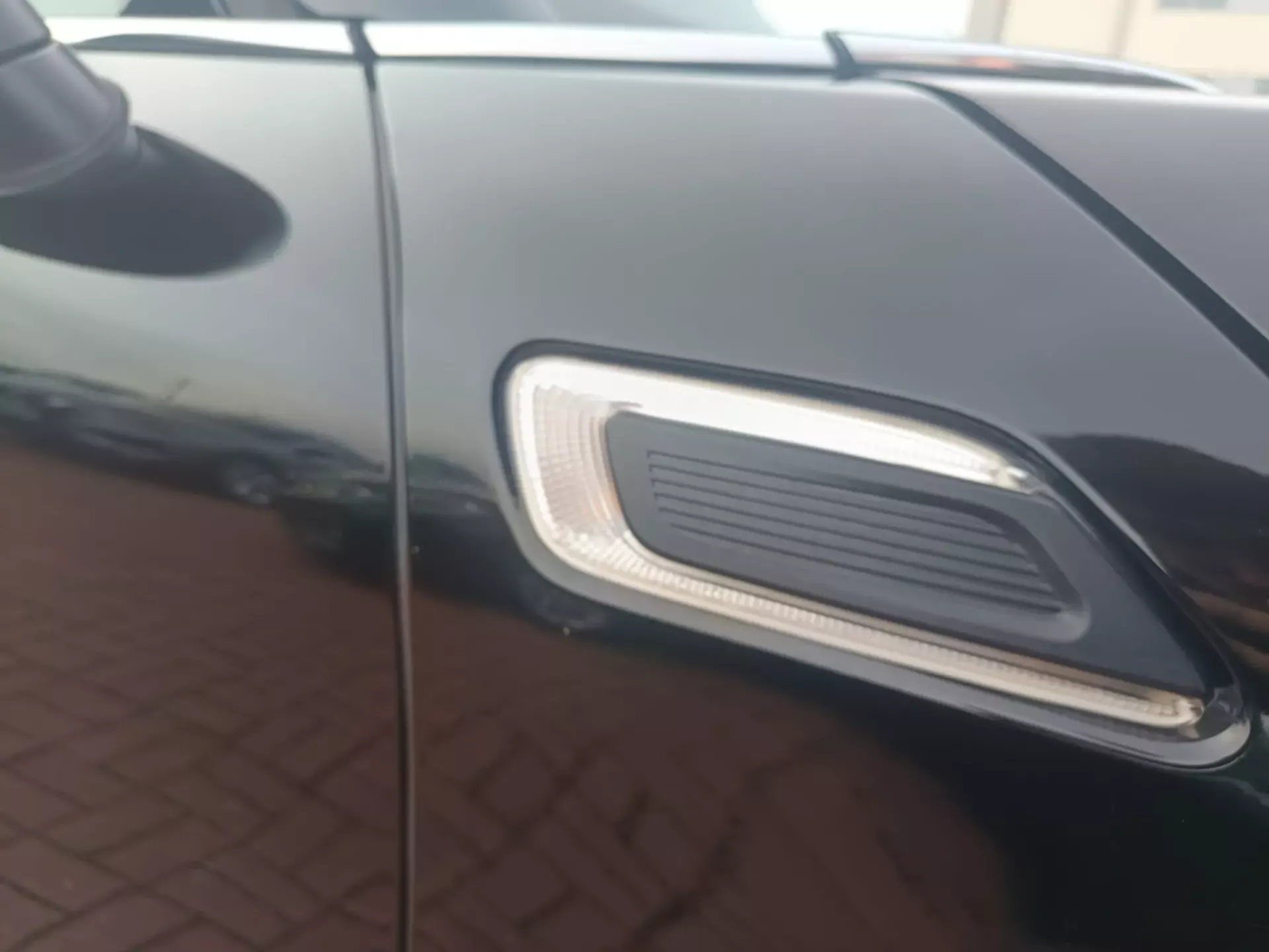 MINI Clubman One D 37