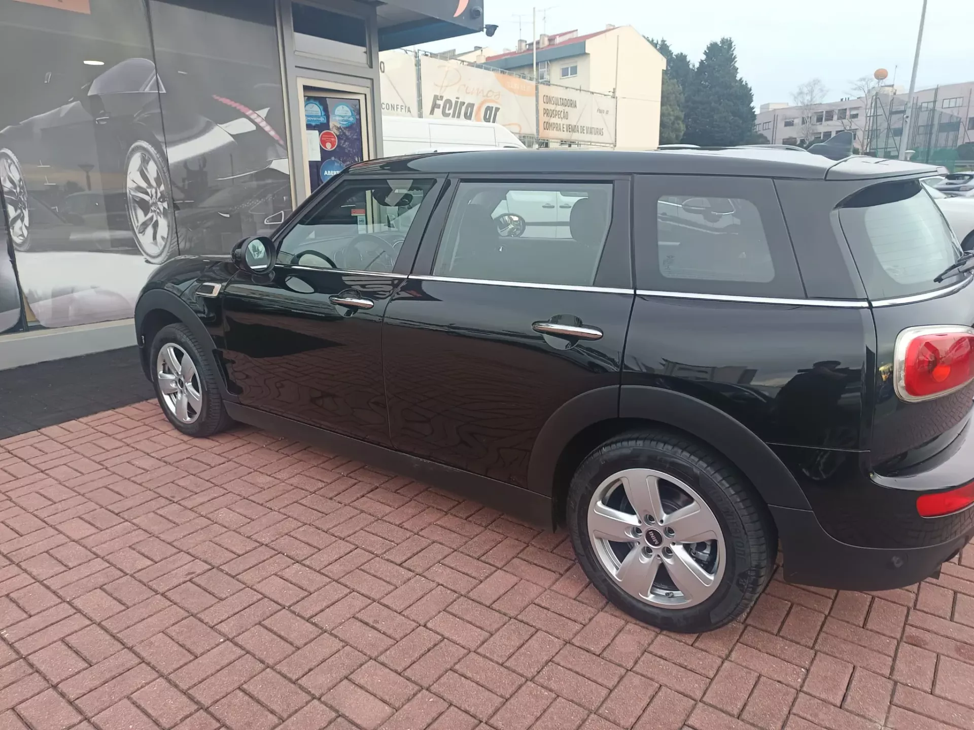 MINI Clubman One D 45