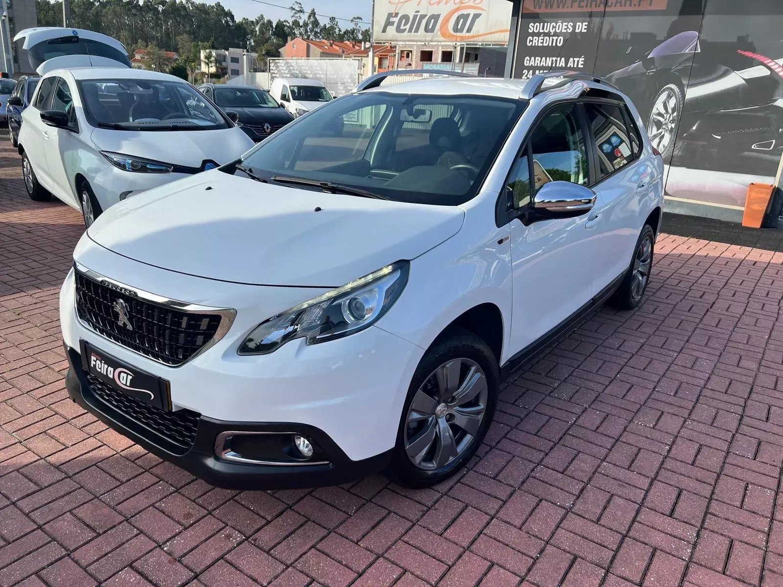 Peugeot 2008 1.2 PureTech Style 2