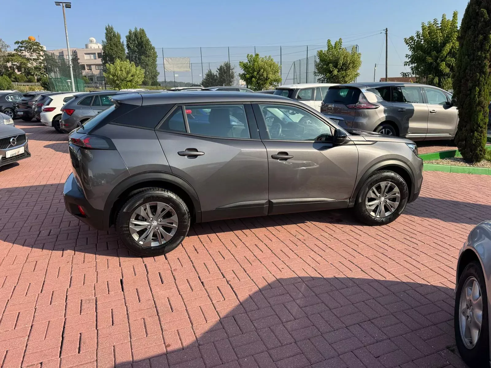 Peugeot 2008 7