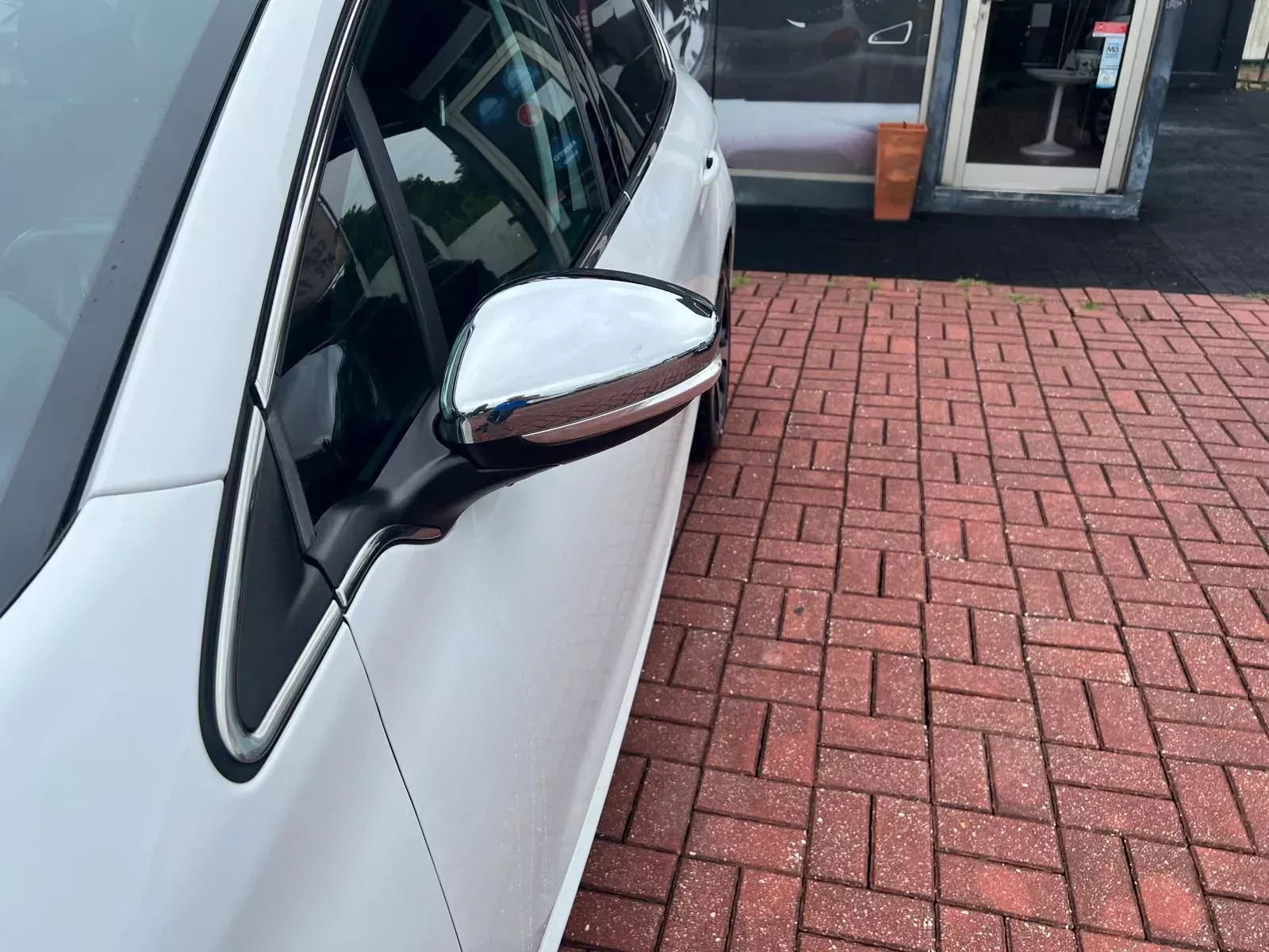 Peugeot 208 1.2 PureTech Allure 3