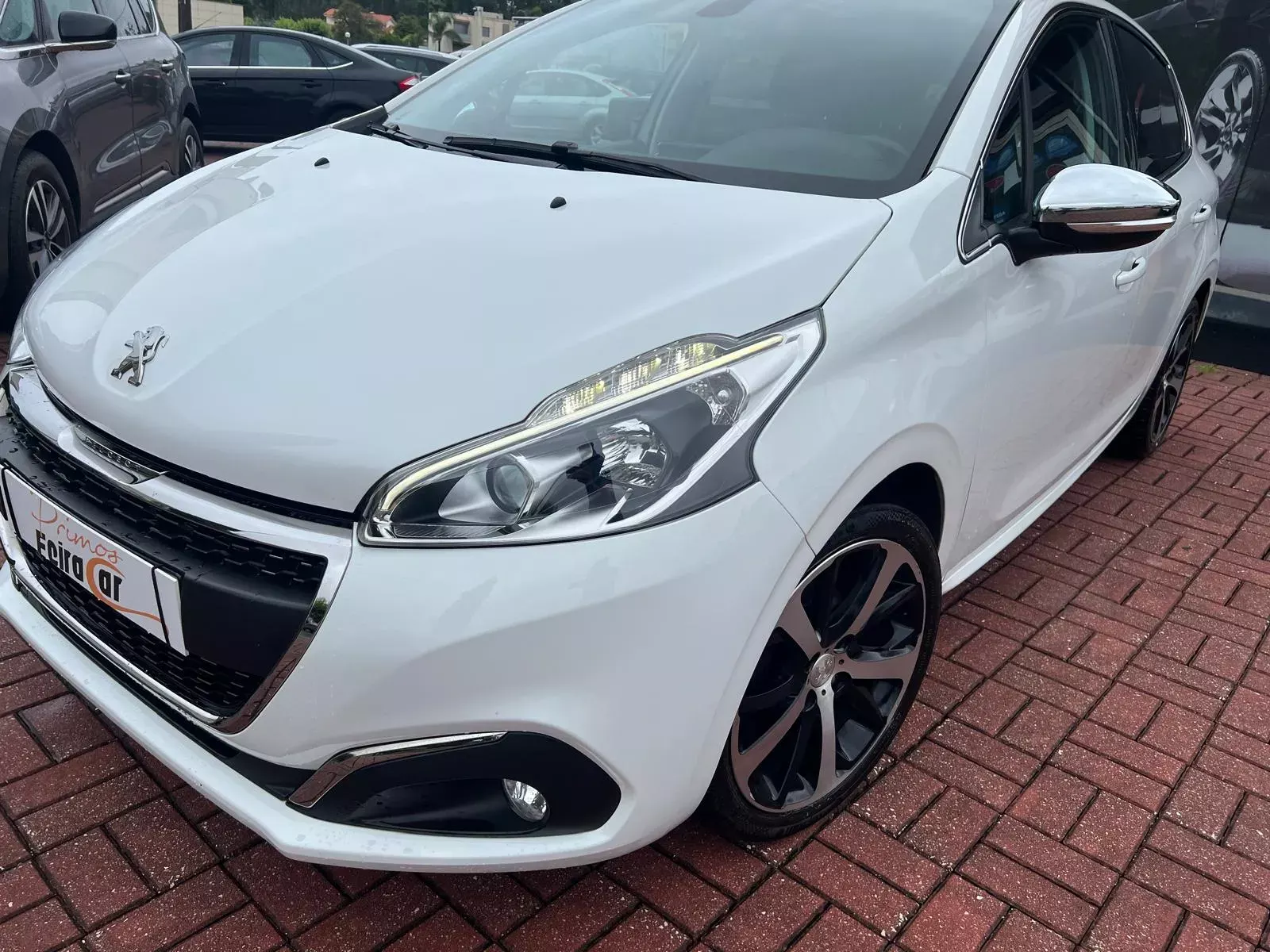 Peugeot 208 1.2 PureTech Allure 27