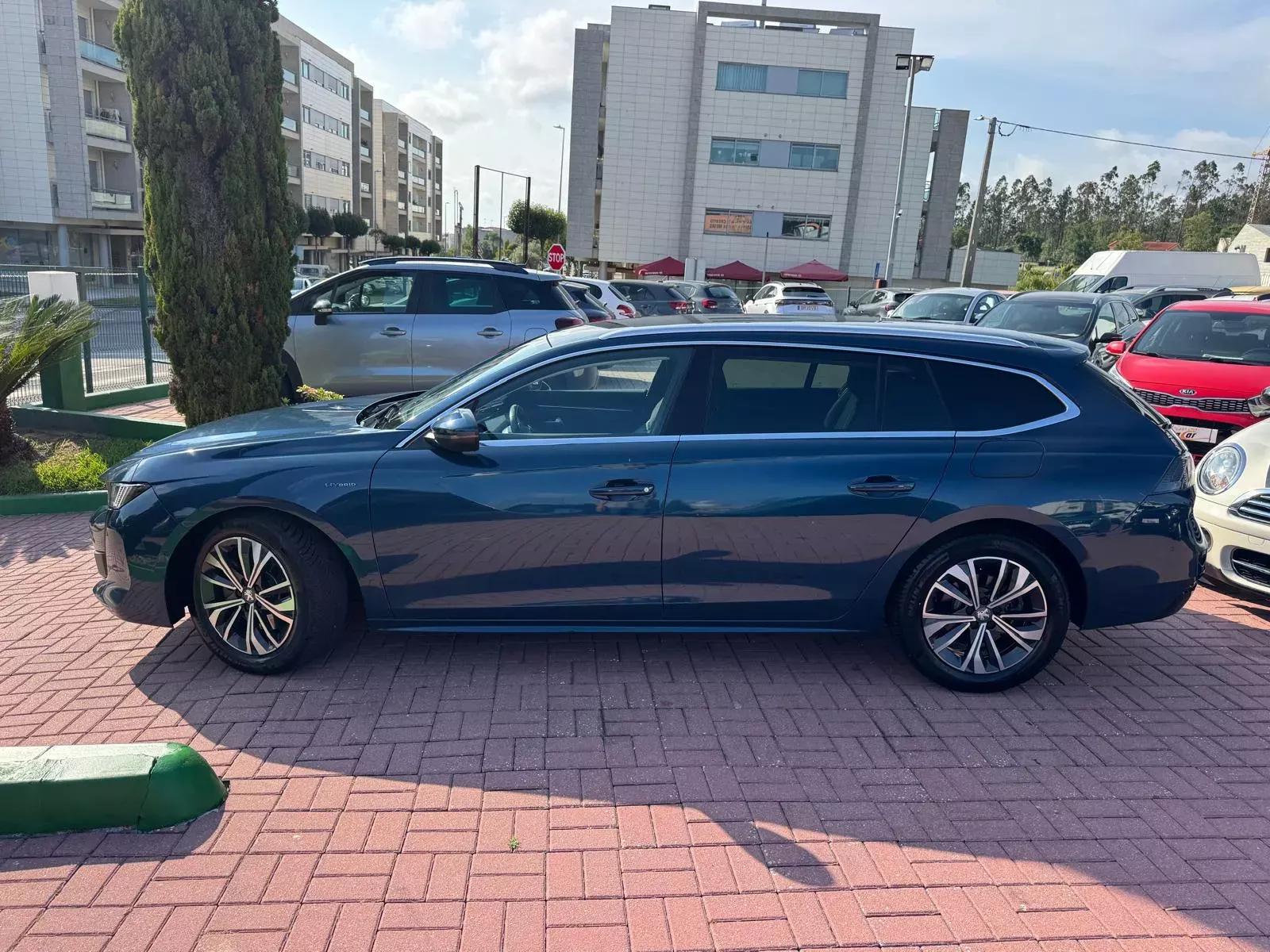 Peugeot 508 SW 1.6 Hybrid Allure e-EAT8 4