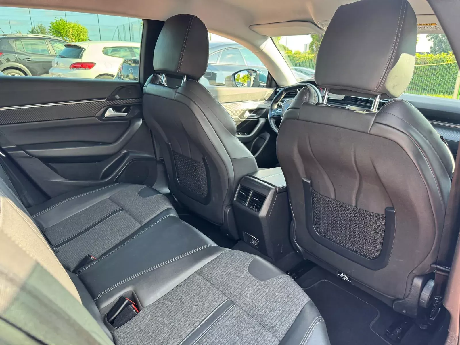 Peugeot 508 SW 1.6 Hybrid Allure e-EAT8 11