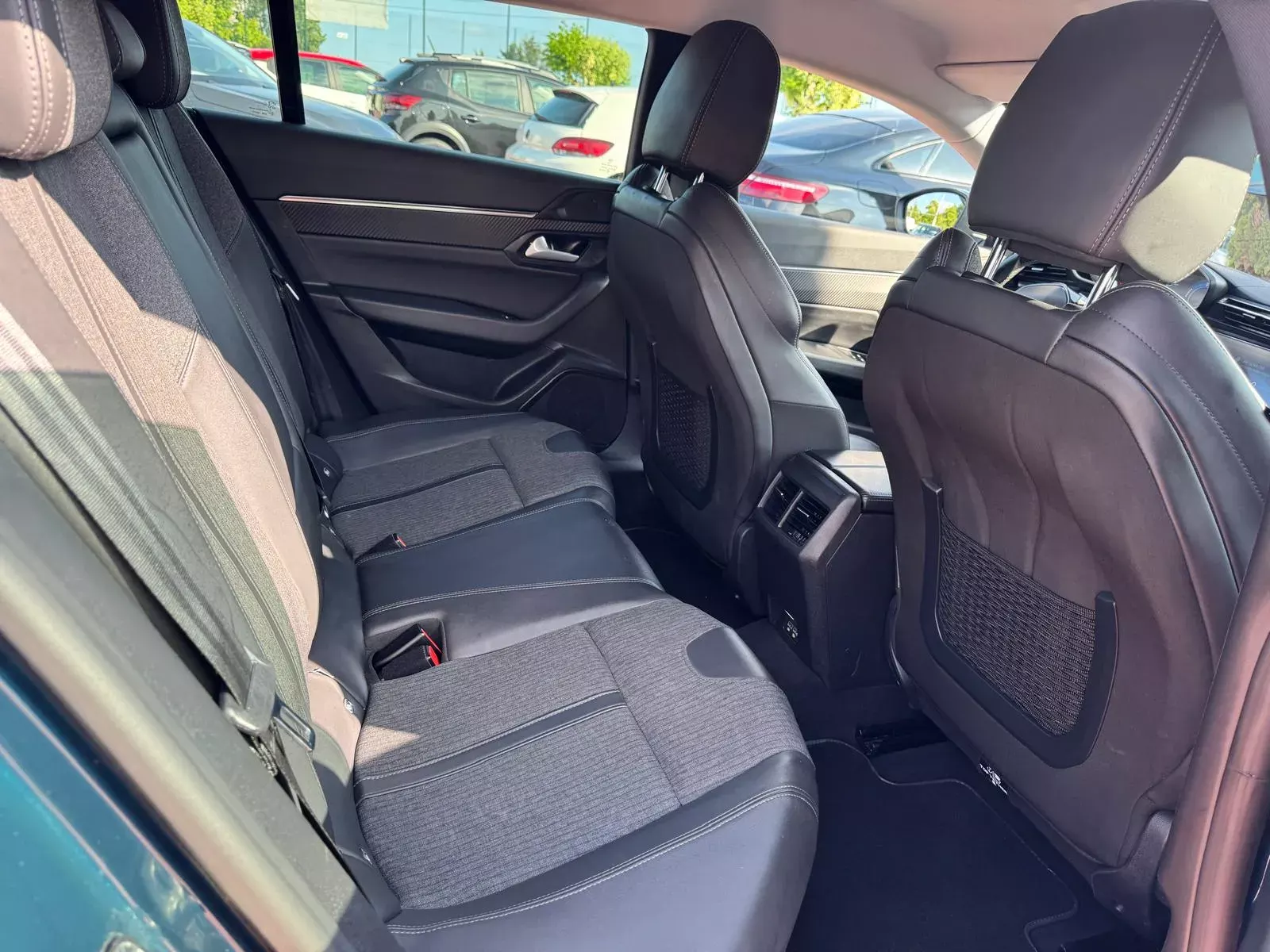 Peugeot 508 SW 1.6 Hybrid Allure e-EAT8 12