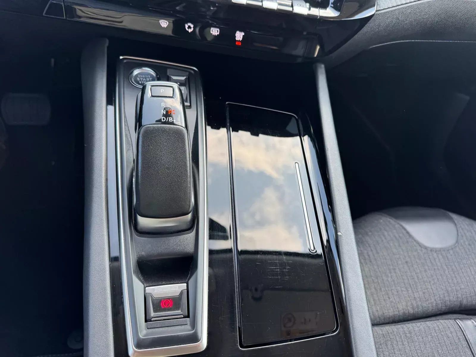 Peugeot 508 SW 1.6 Hybrid Allure e-EAT8 21