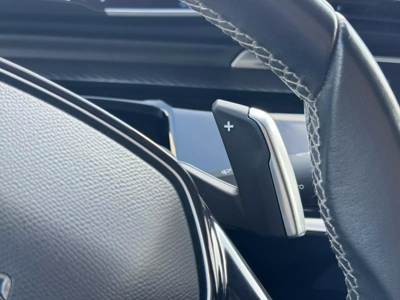 Peugeot 508 SW 1.6 Hybrid Allure e-EAT8 23