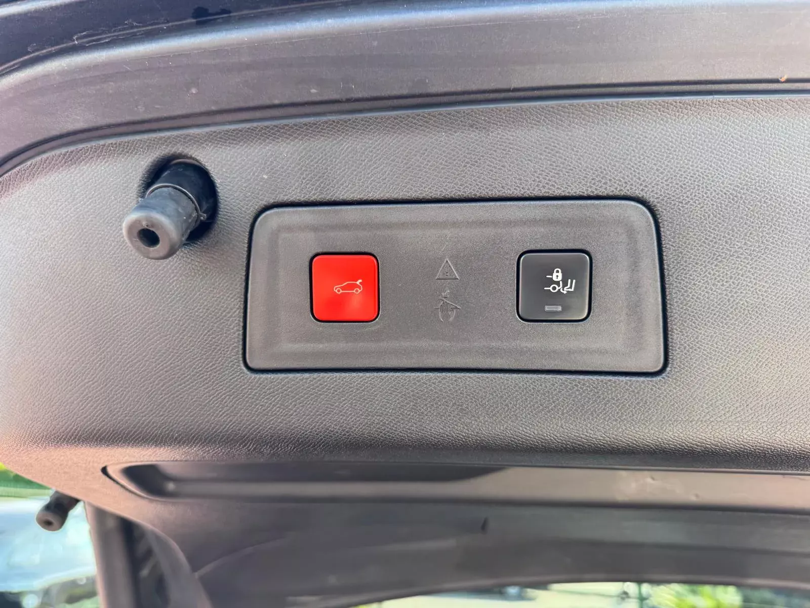 Peugeot 508 SW 1.6 Hybrid Allure e-EAT8 27