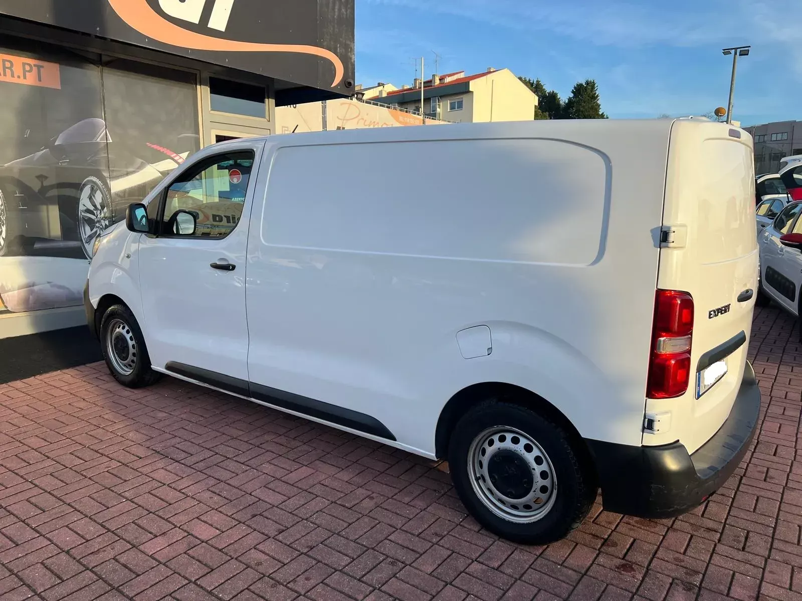 Peugeot Expert Outro 24