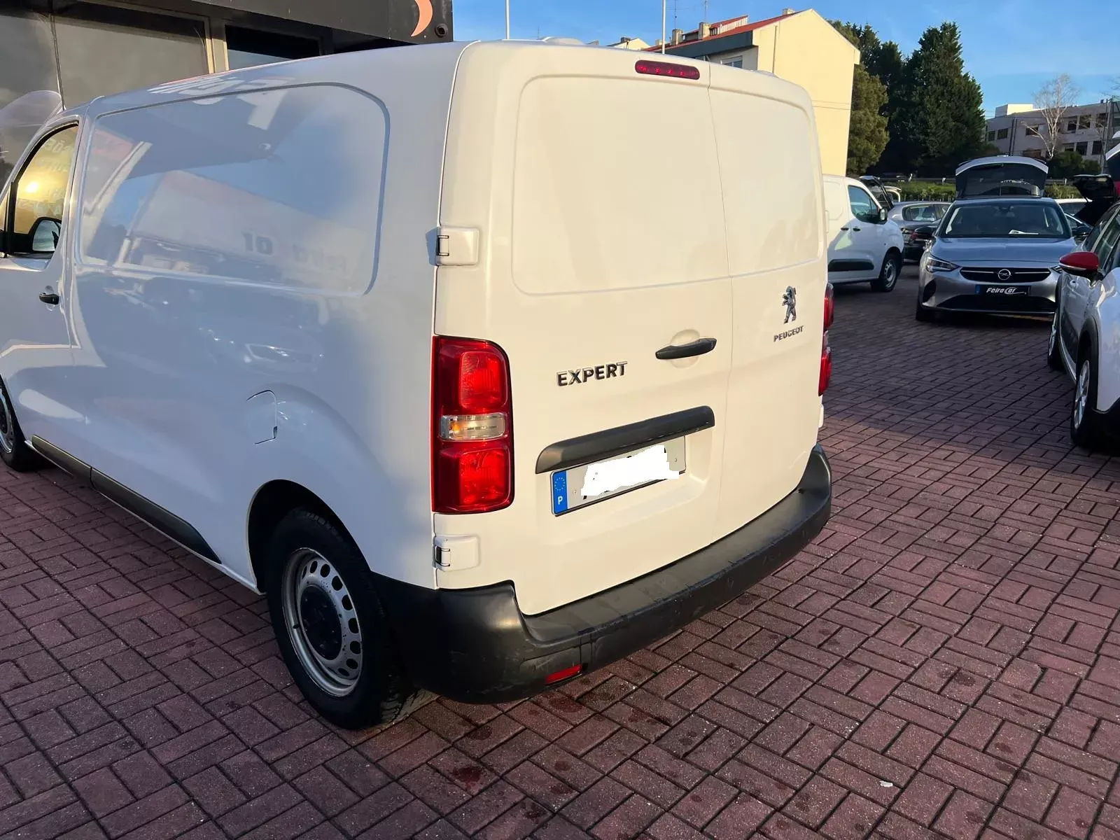 Peugeot Expert Outro 25