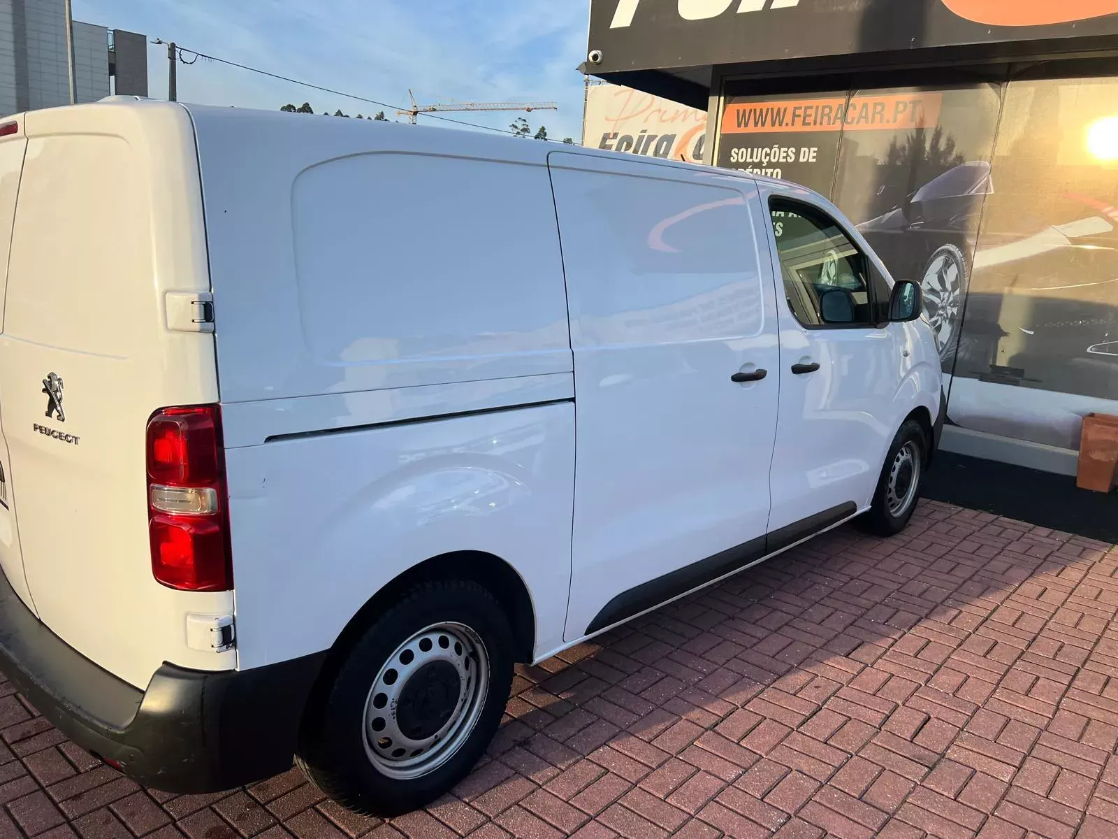 Peugeot Expert Outro 26