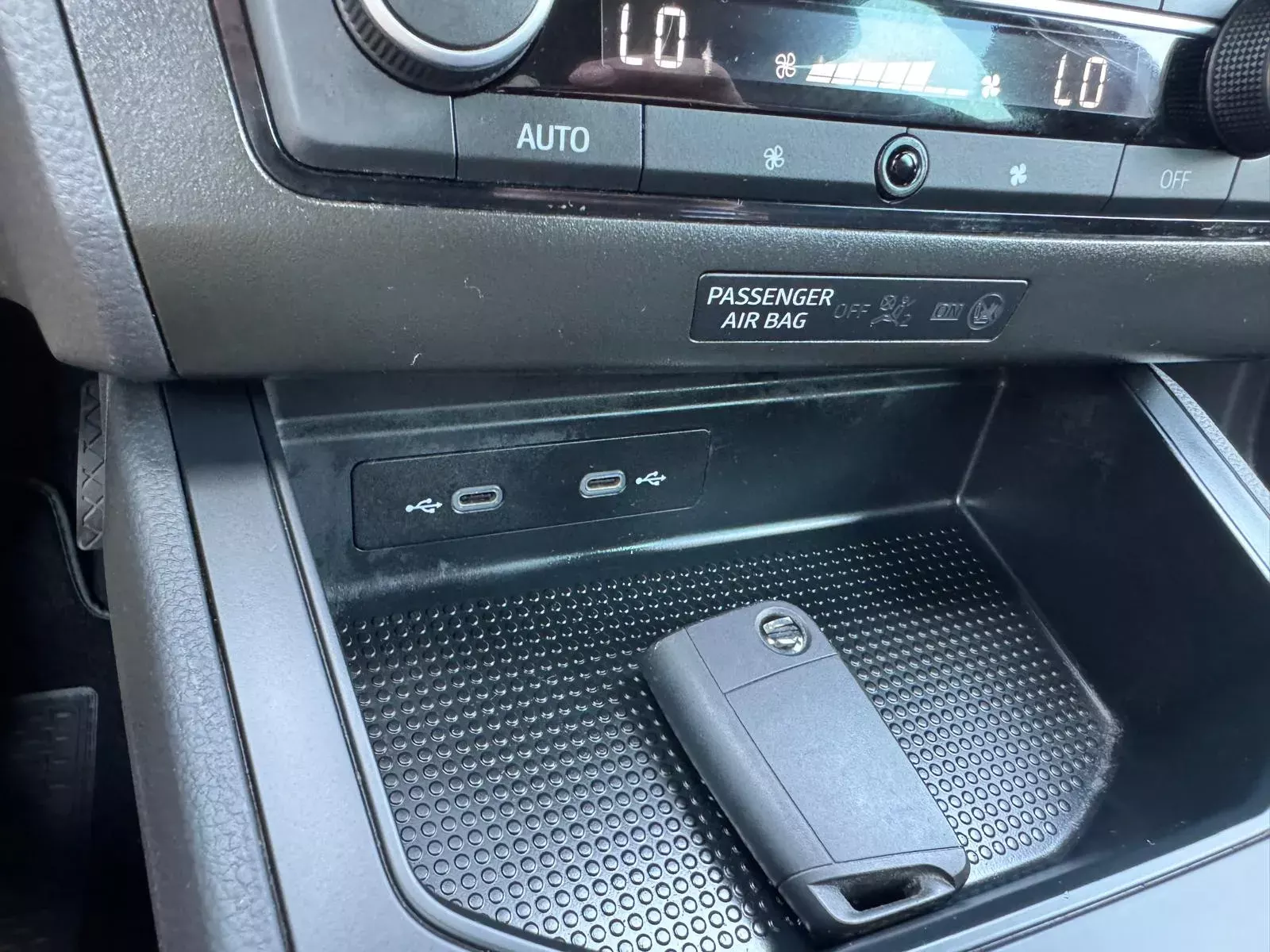 SEAT Ibiza 1.0 TSI FR DSG 29