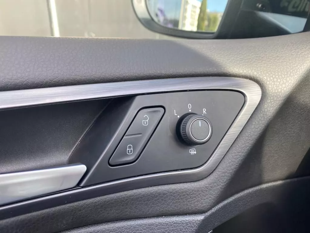 Volkswagen Golf Variant 1.6 TDI Confortline 11