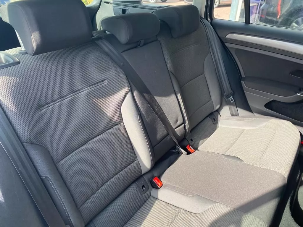 Volkswagen Golf Variant 1.6 TDI Confortline 14