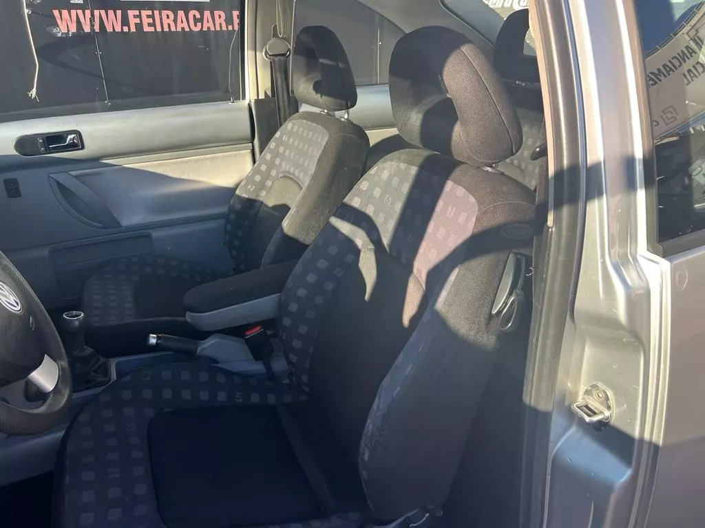 Volkswagen New Beetle 1.9 TDi Highline 5