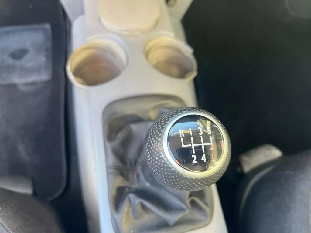 Volkswagen New Beetle 1.9 TDi Highline 14