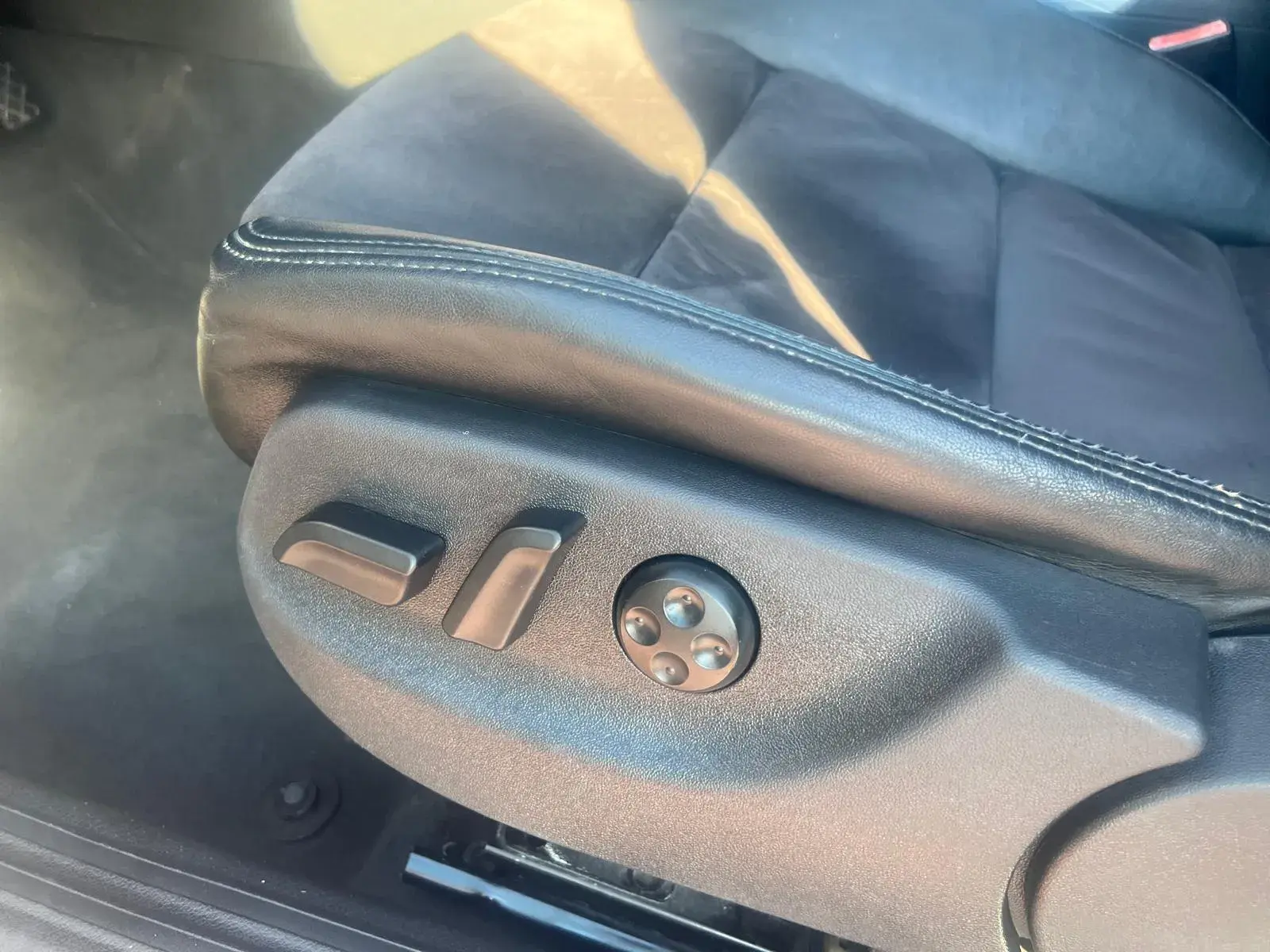 Audi A6 2.0 TDI S-line 25