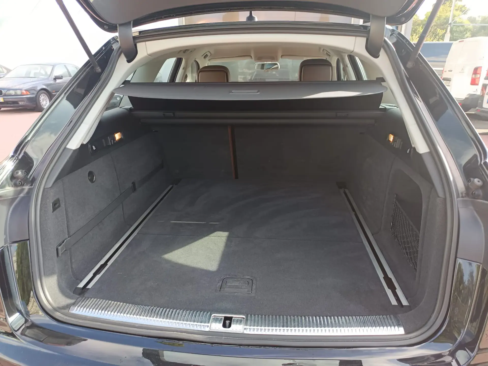 Audi A6 Avant 3.0 TDi V6 Business Line Sport S tronic 9