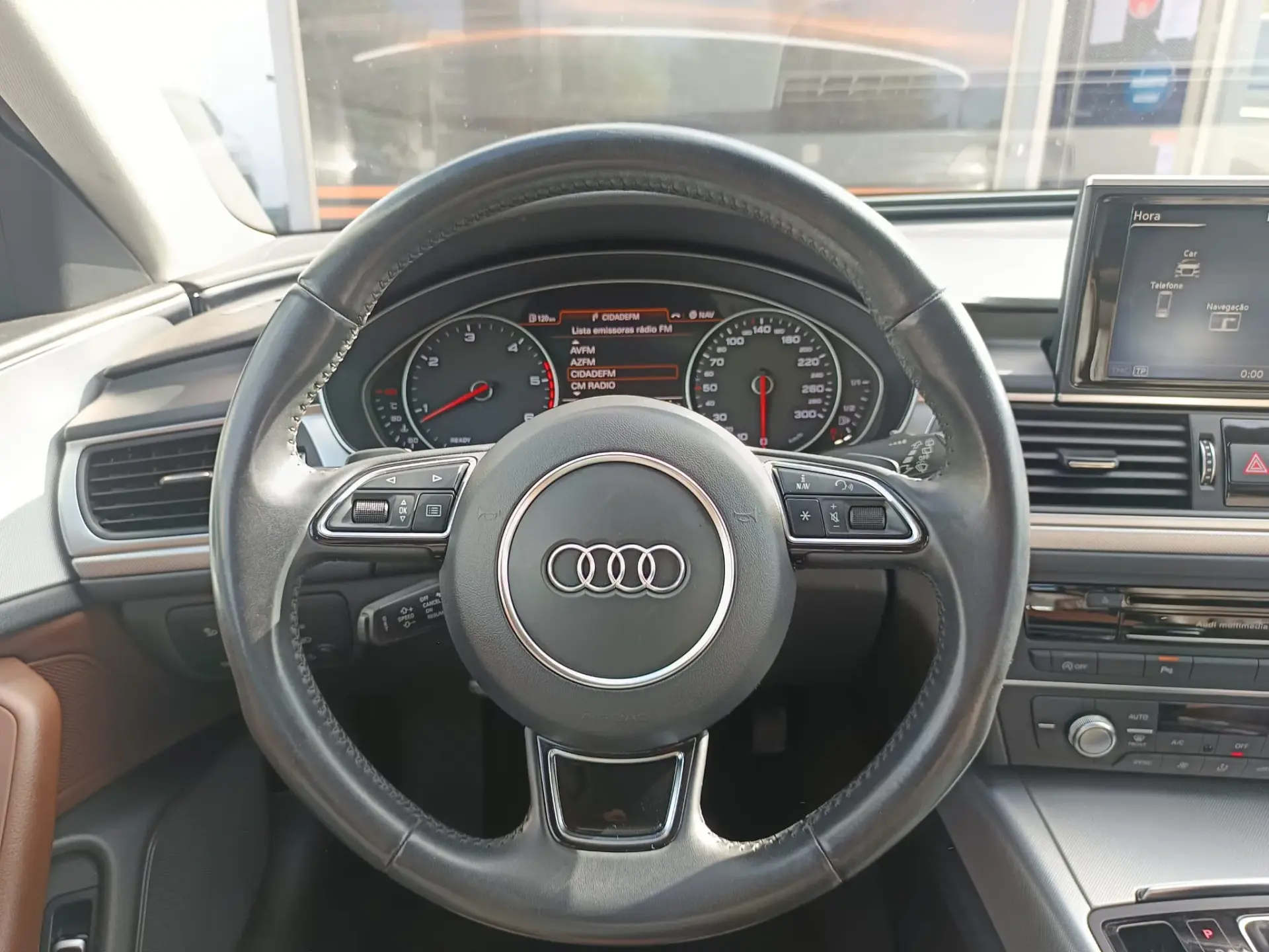 Audi A6 Avant 3.0 TDi V6 Business Line Sport S tronic 22