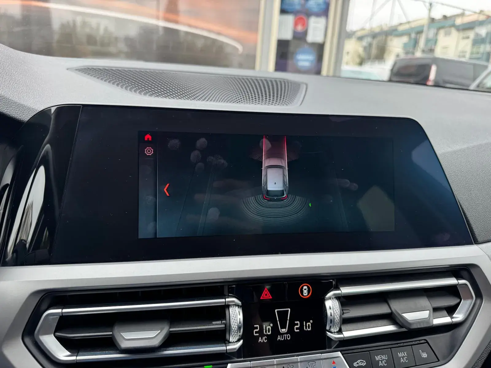 BMW 320 d Touring Auto 21