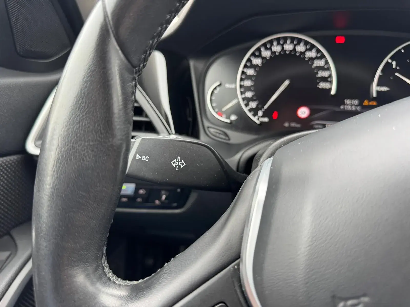 BMW 320 d Touring Auto 27